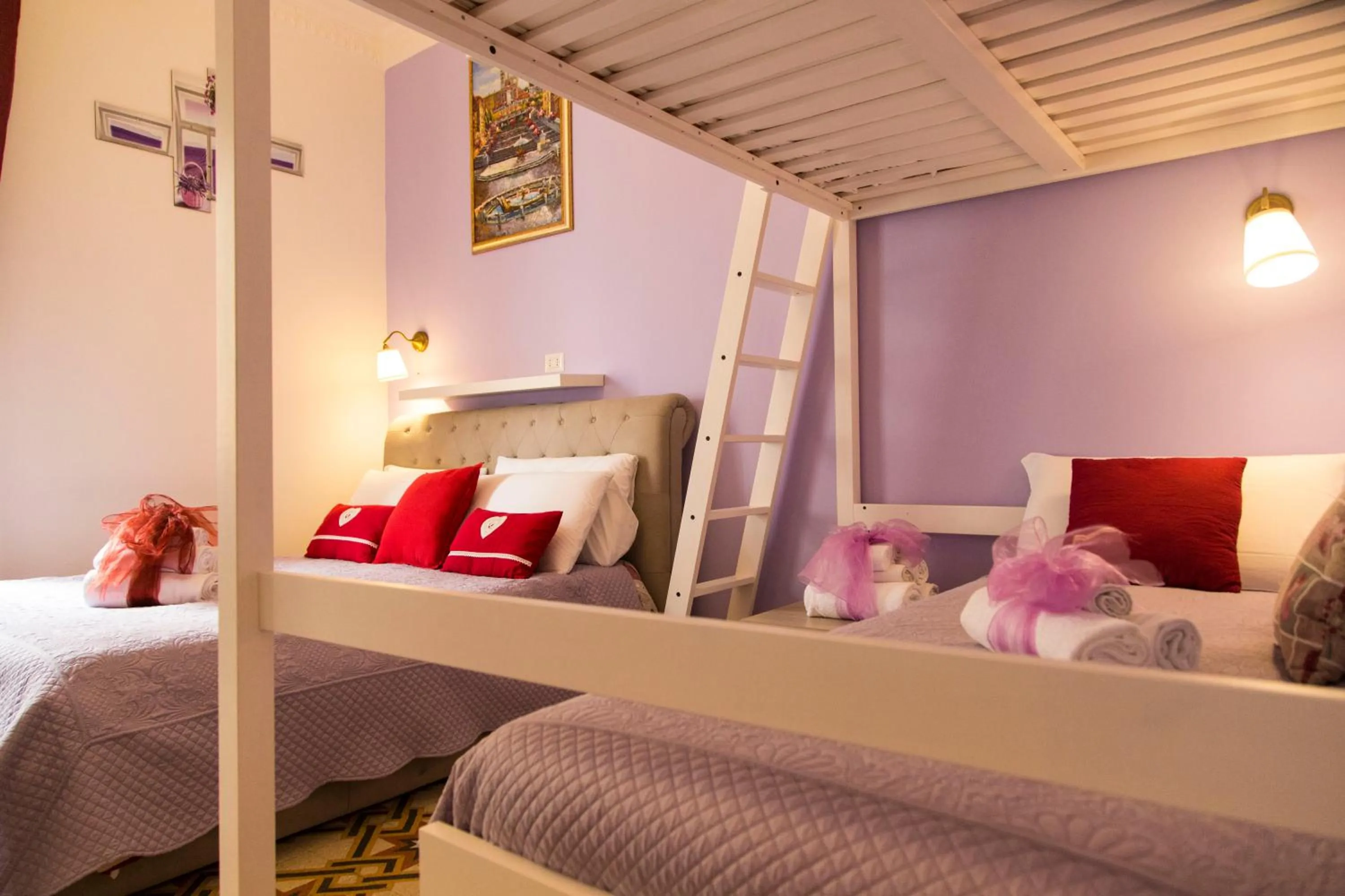 Bedroom, Bed in Sweet Sleep Vatican