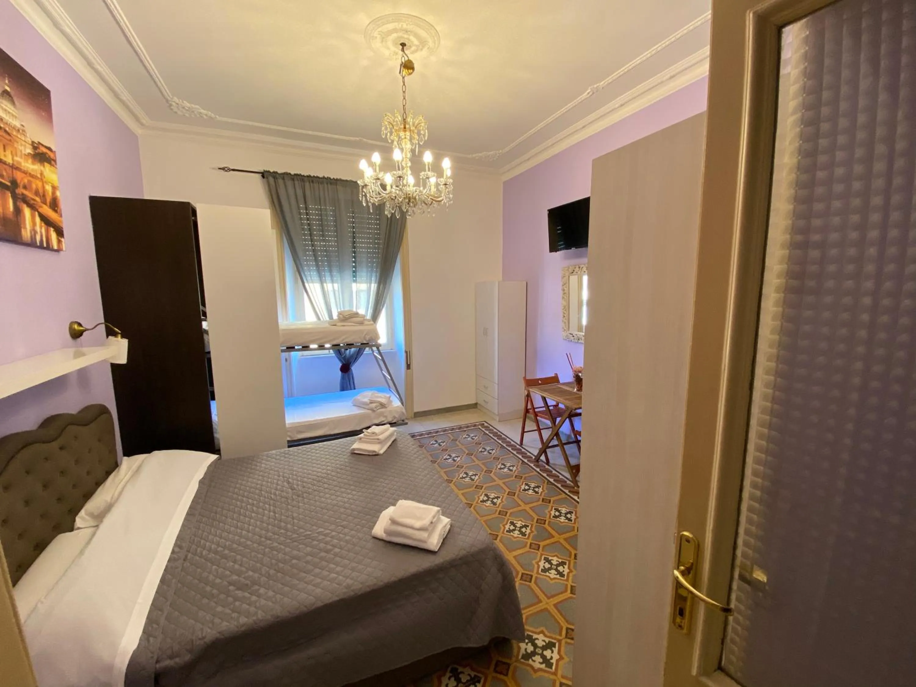 Photo of the whole room, Bed in Sweet Sleep Vatican