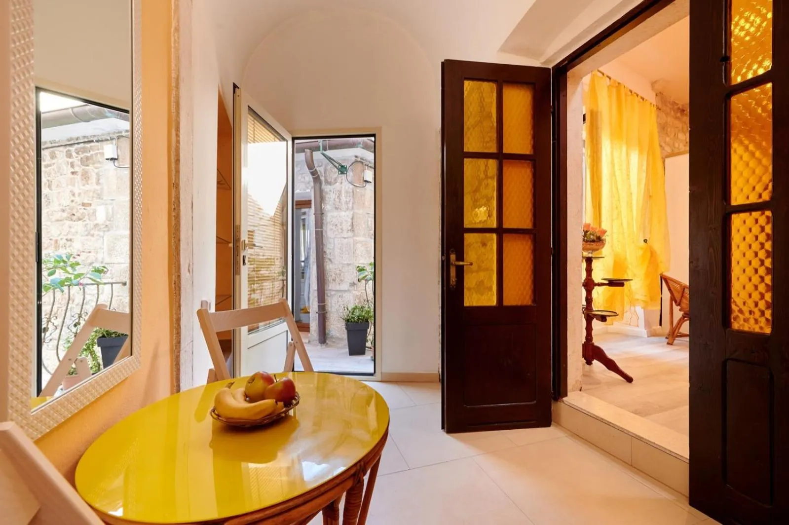 Seating area, Bed in Palace Derossi