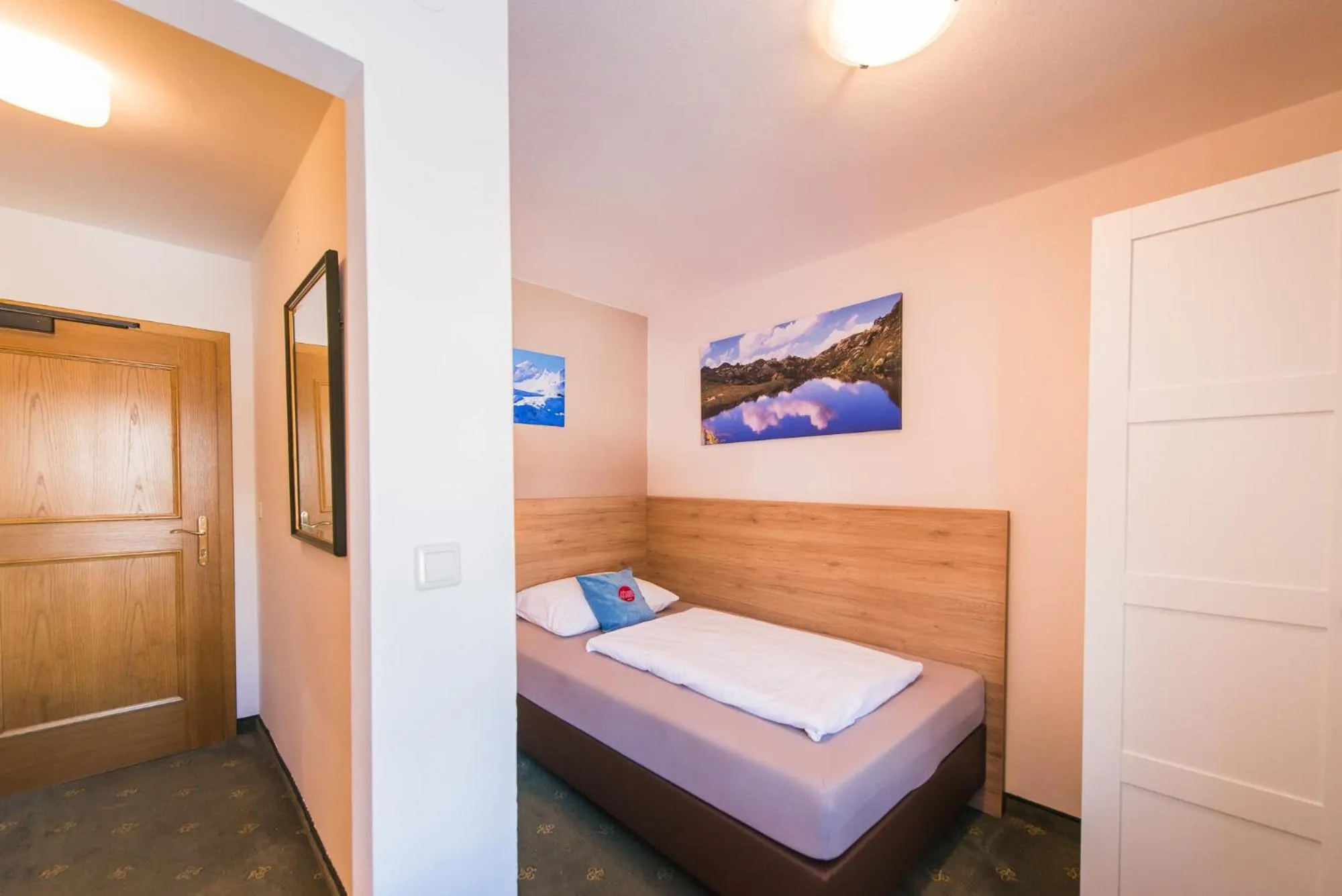 Bed in Hotel Mosermandl