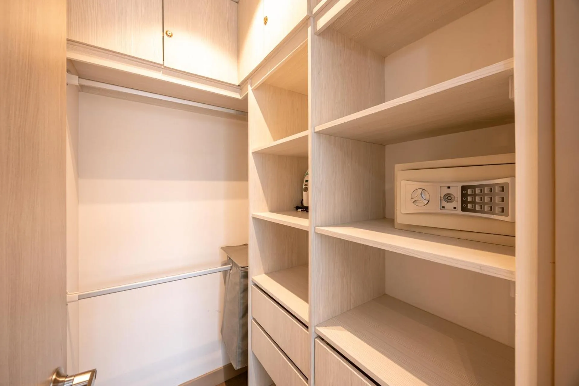 safe in Soul Lifestyle Hotel