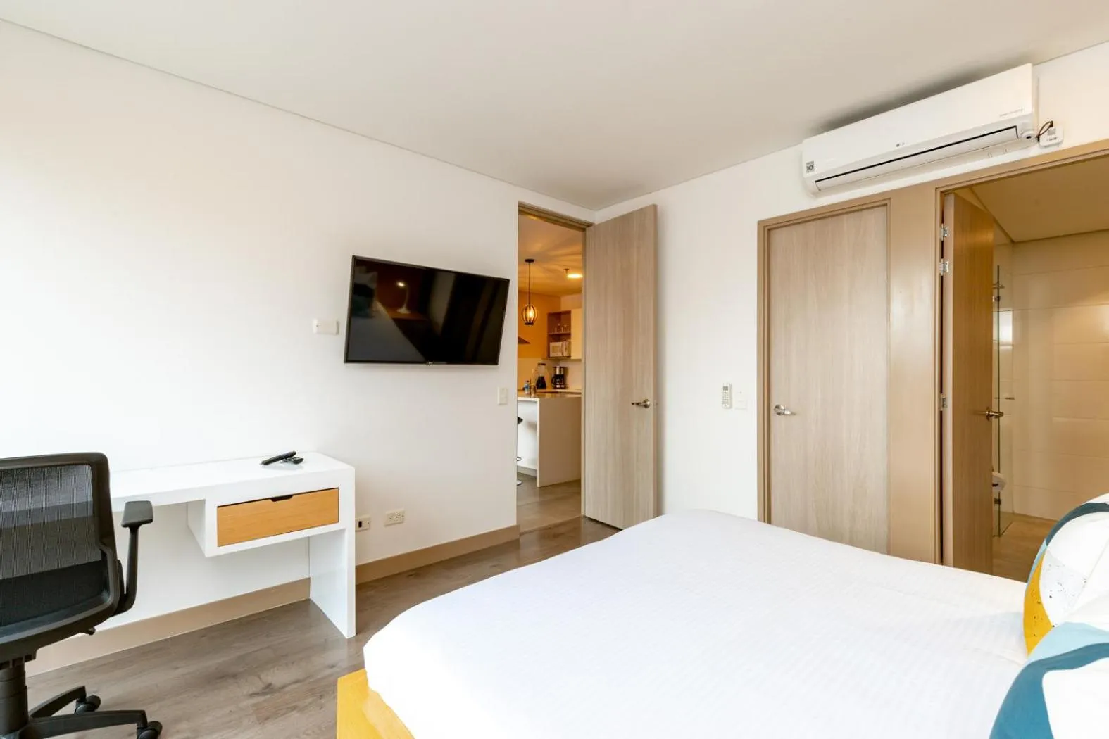 Bed in Soul Lifestyle Hotel