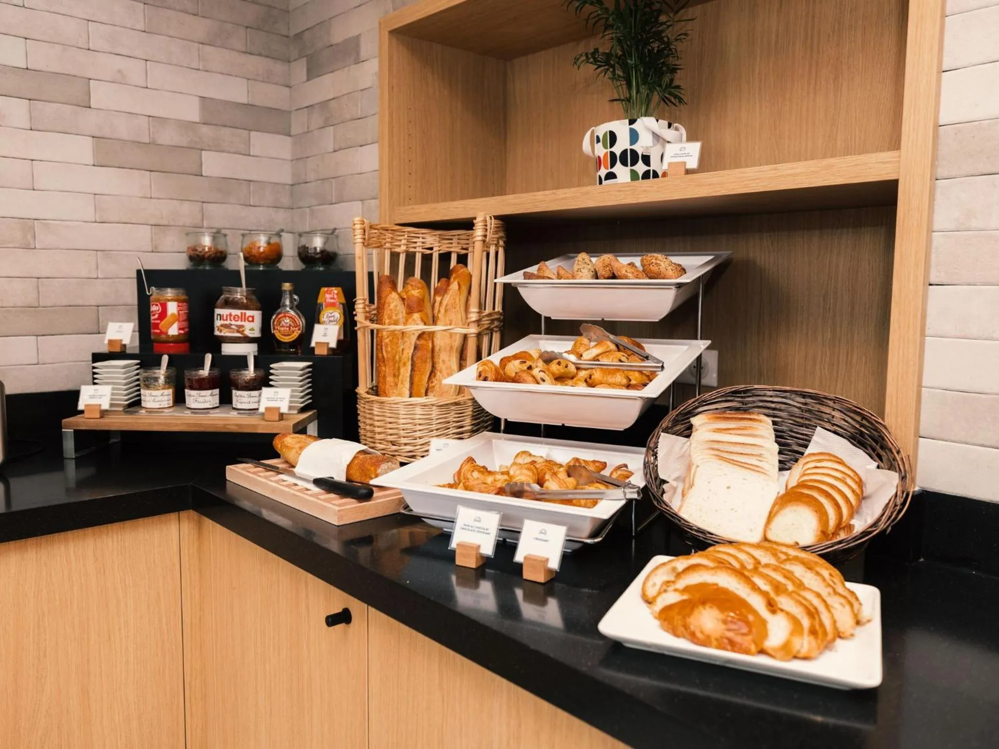 Breakfast in Holiday Inn Express Lille Centre by IHG