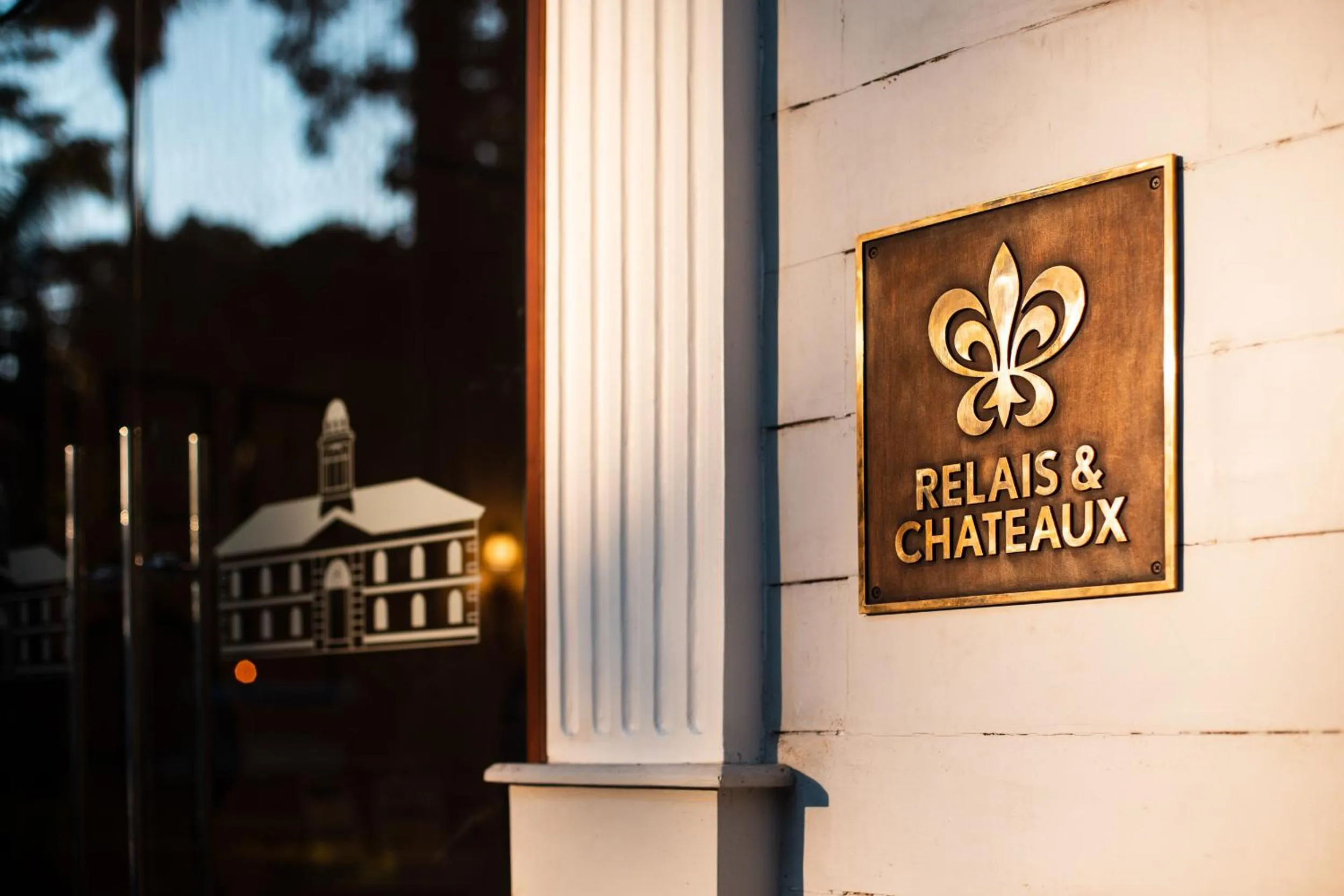 Property building in Hotel del Parque