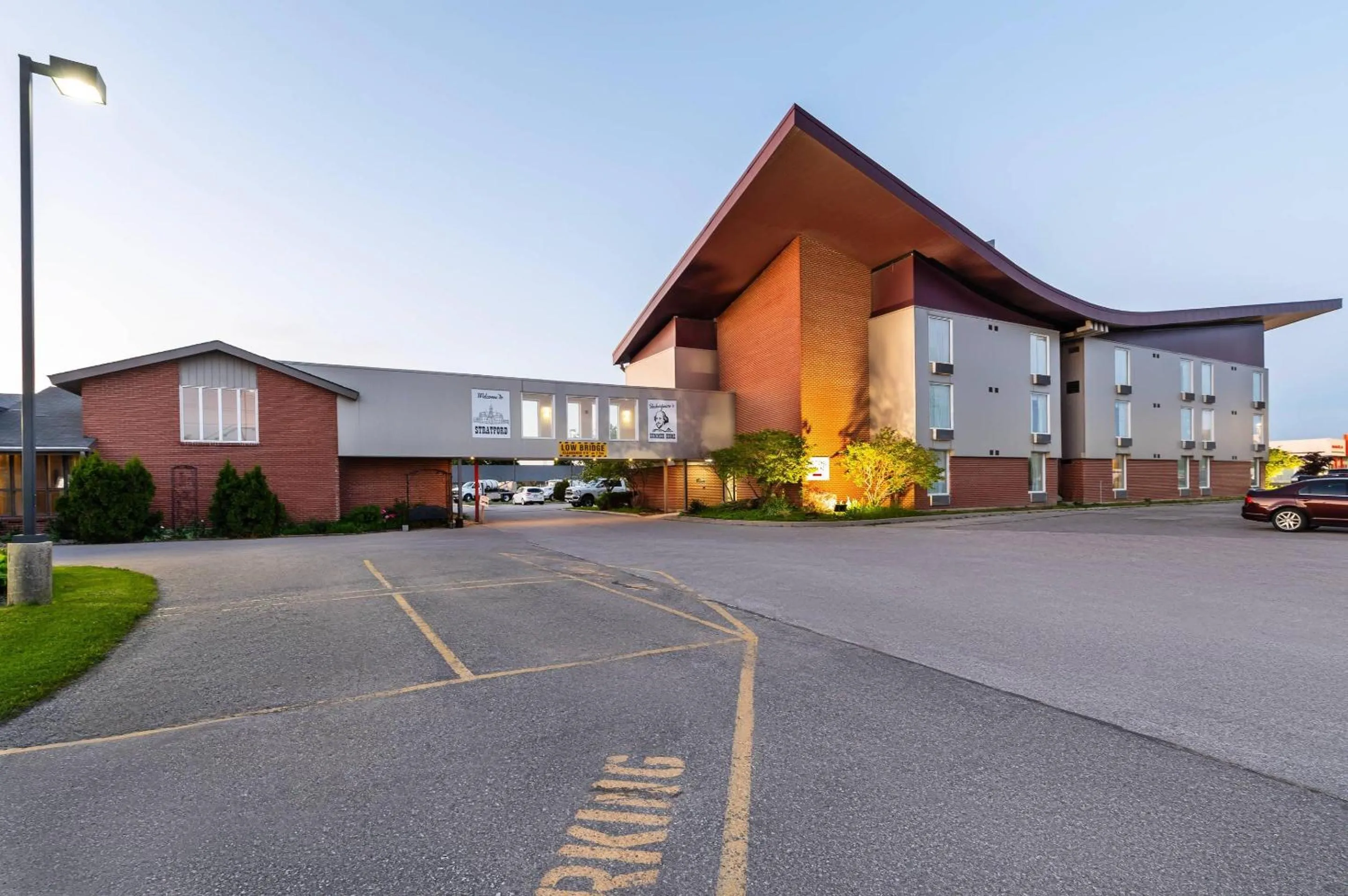 Property building in Rodeway Inn Festival