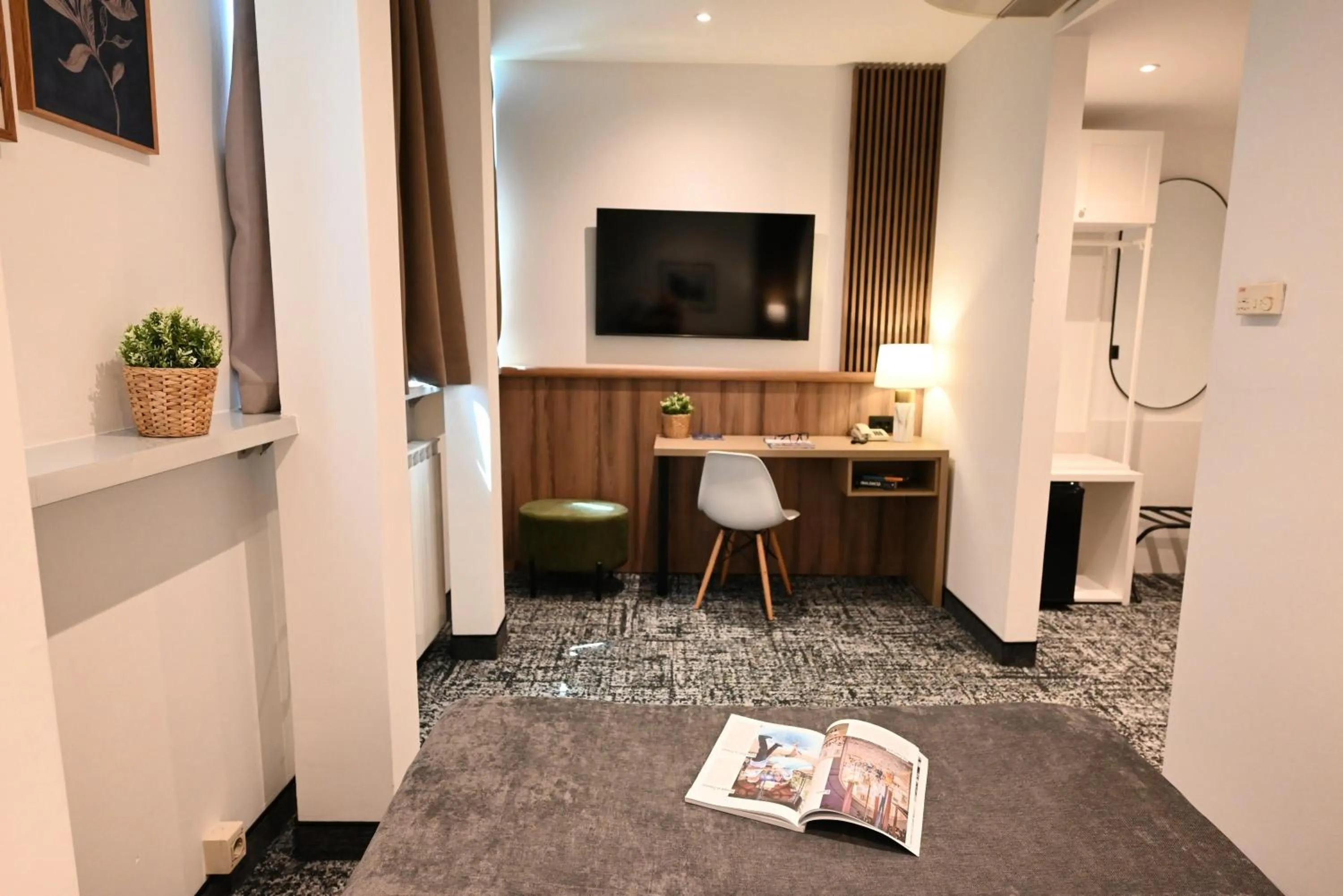 TV and multimedia in Hotel Central