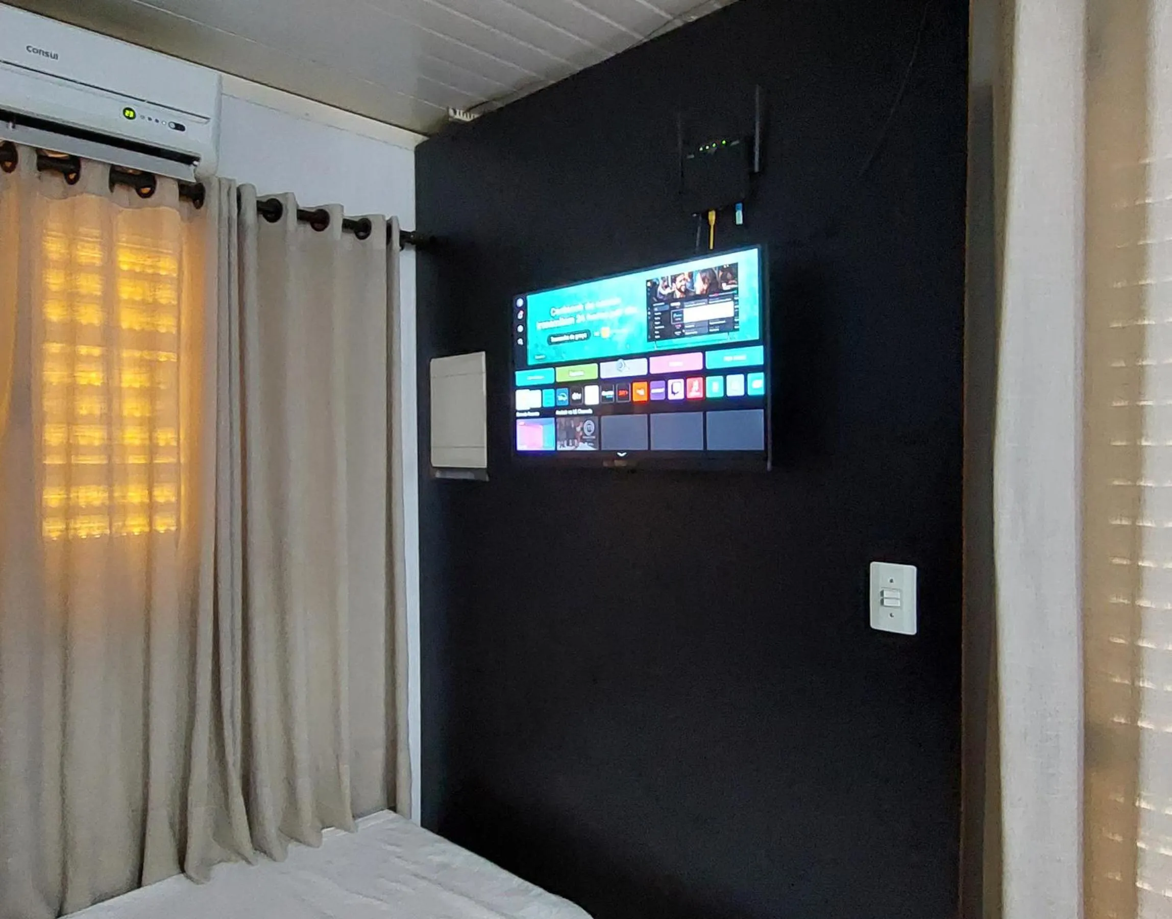 Bed in Chalé Container Nobres Asa Própria