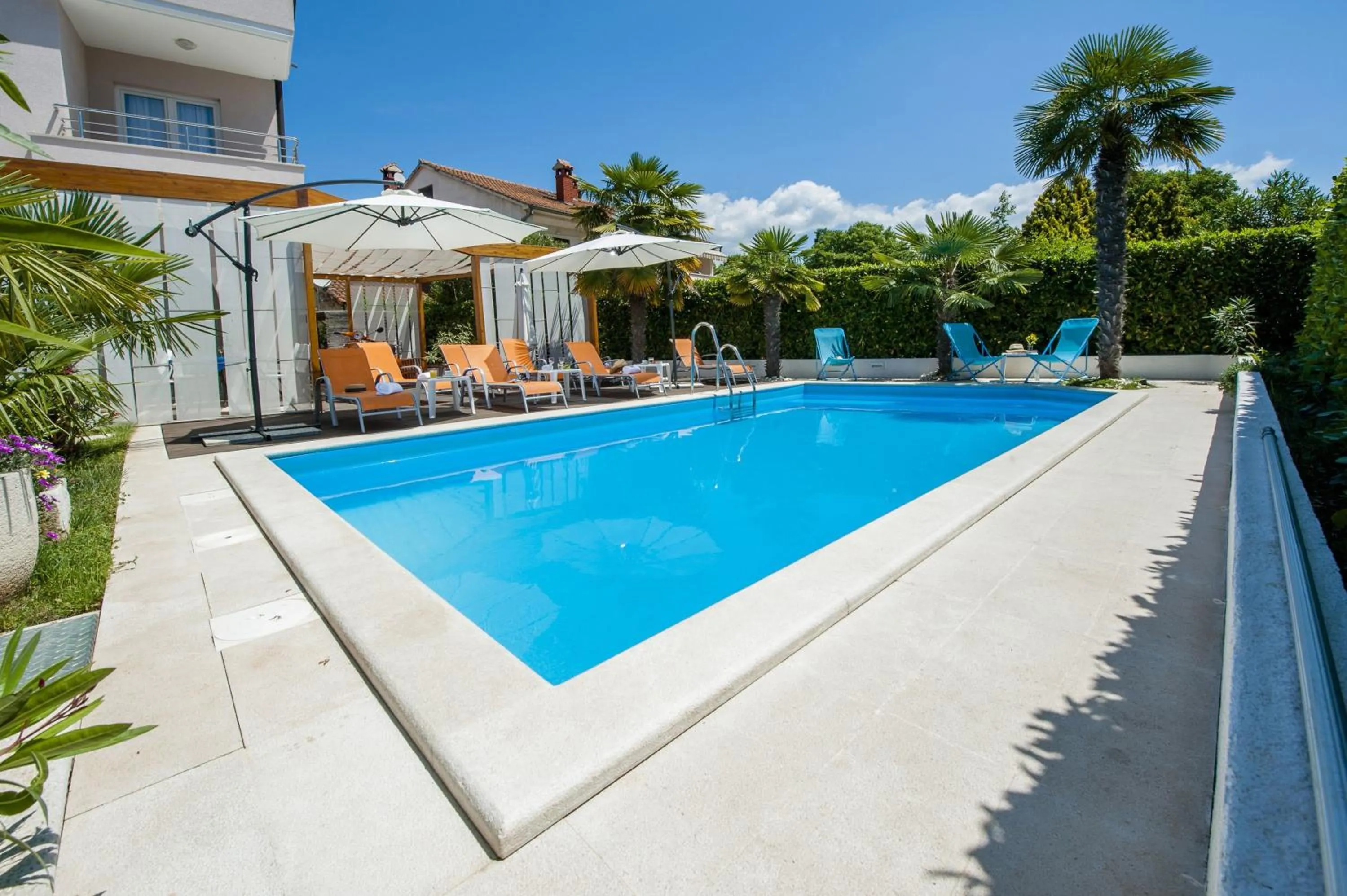 Swimming pool in Villa Marea