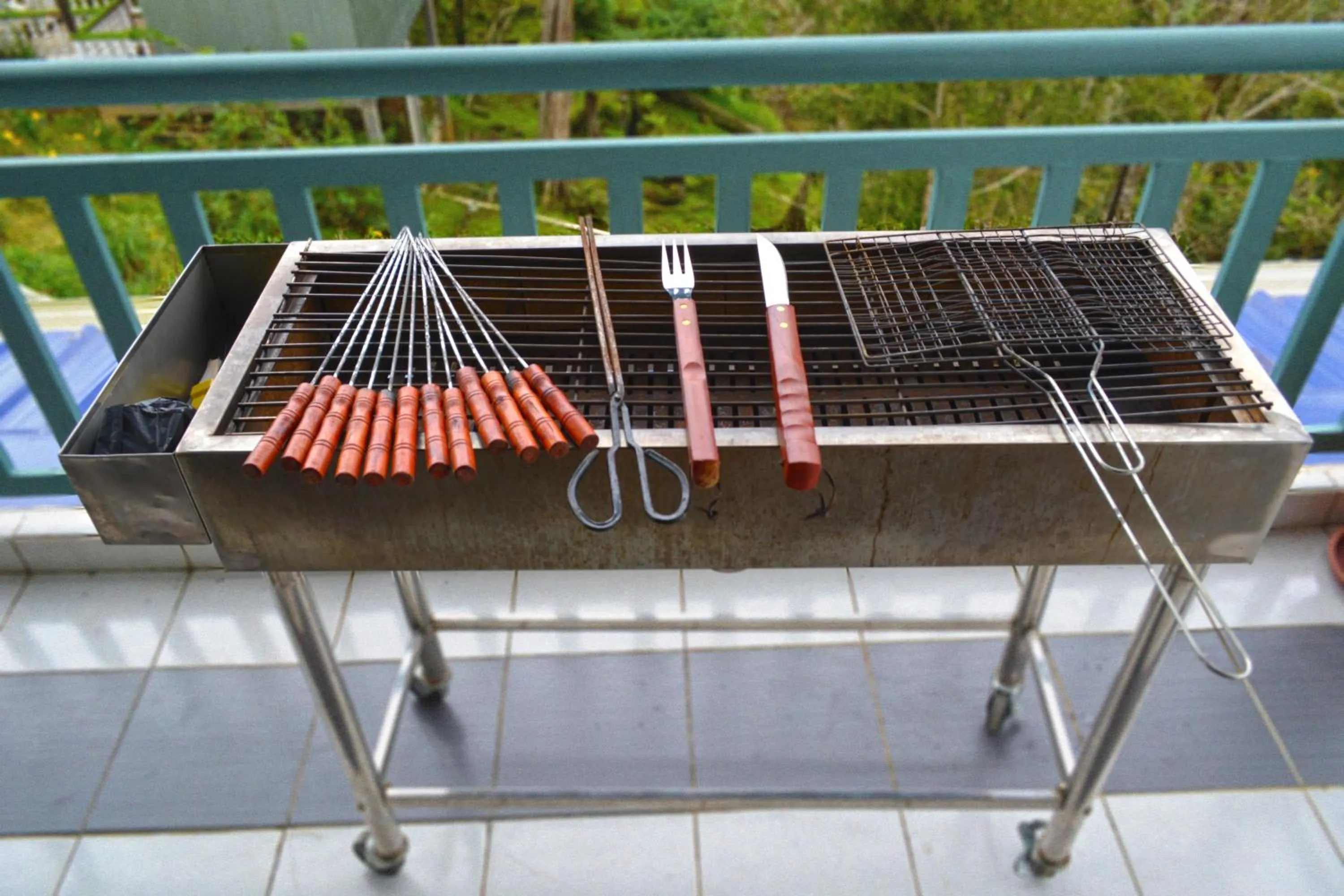 BBQ facilities in T Paradise