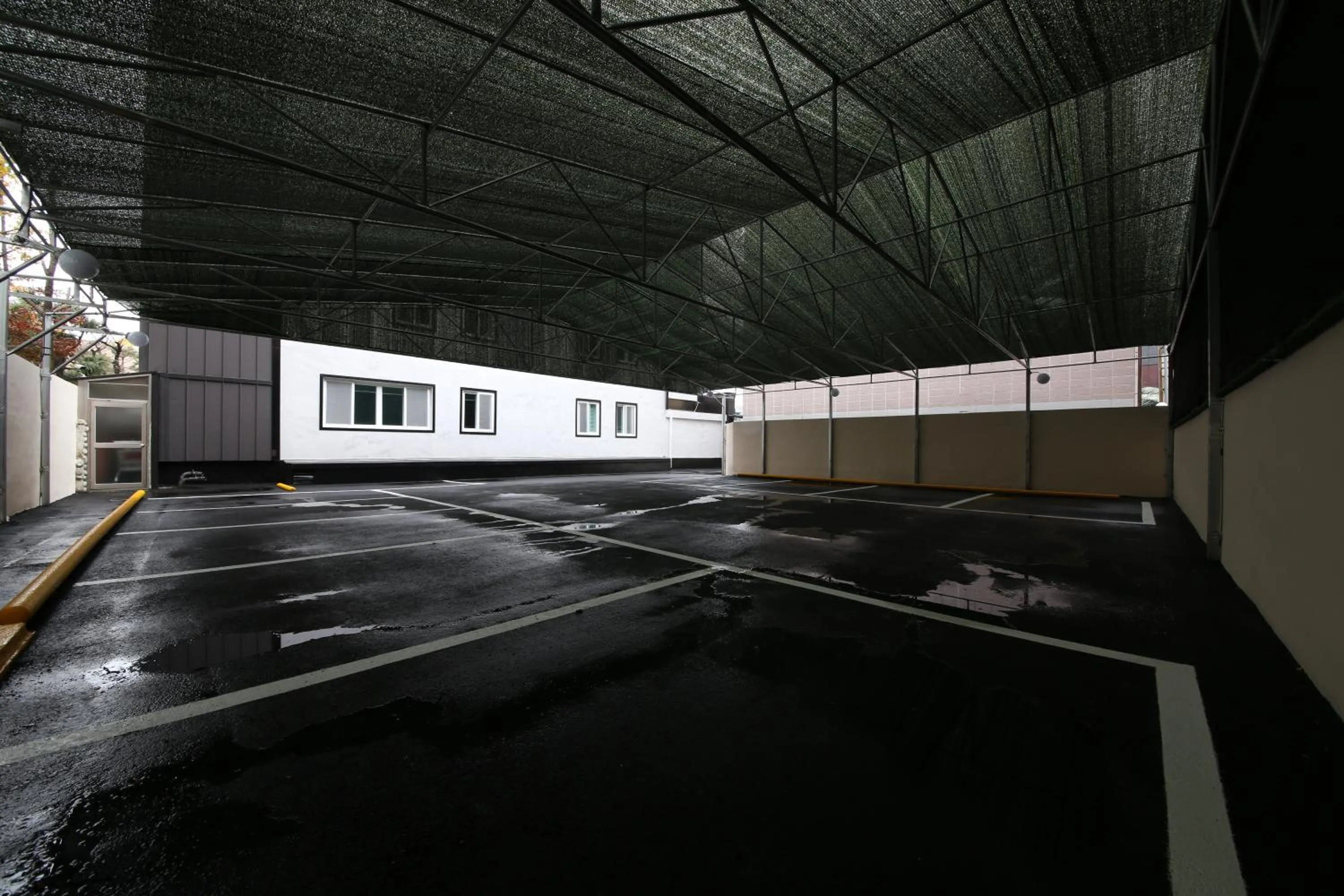 Property building in The 7 Hotel