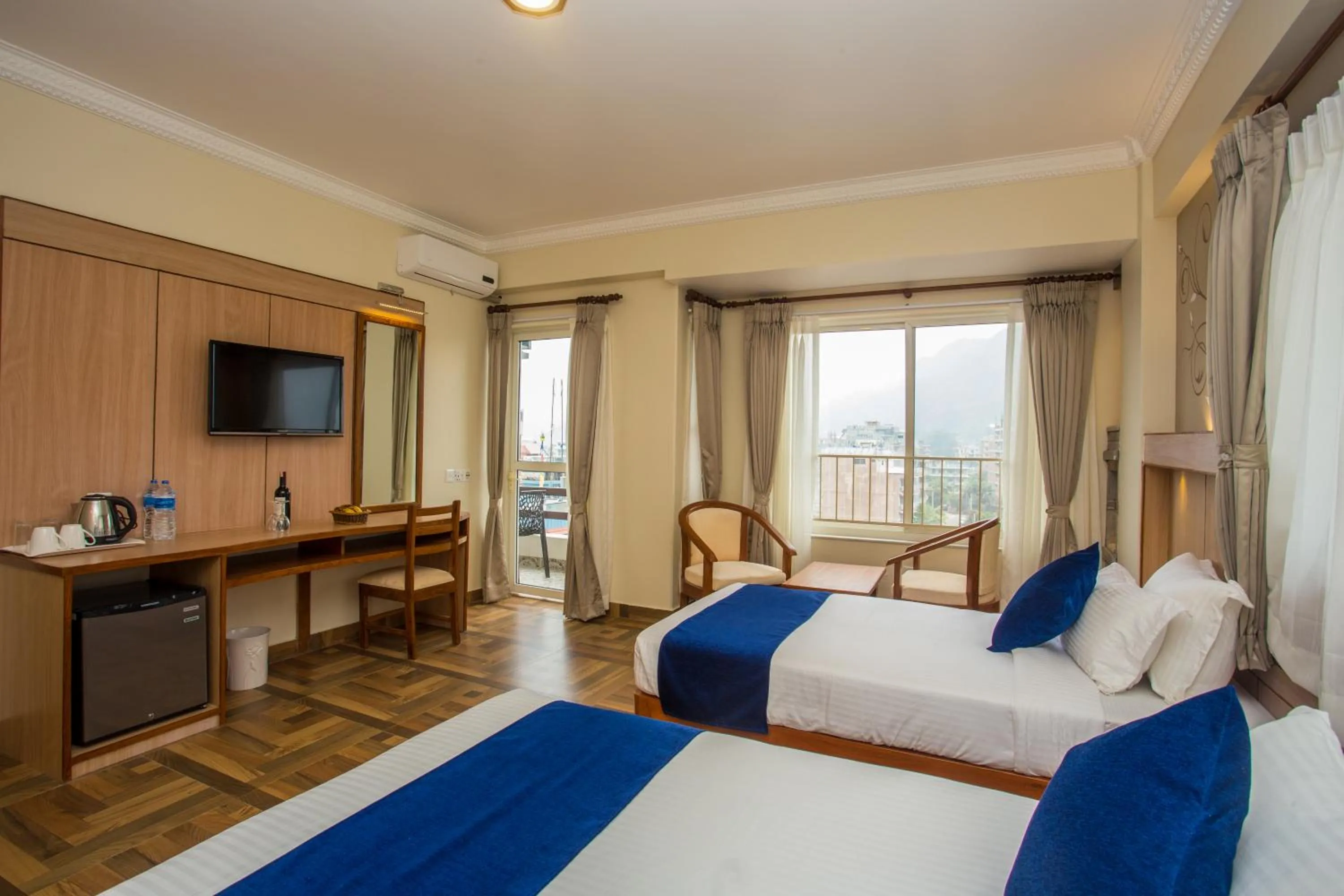 Bedroom, Bed in Hotel White Pearl