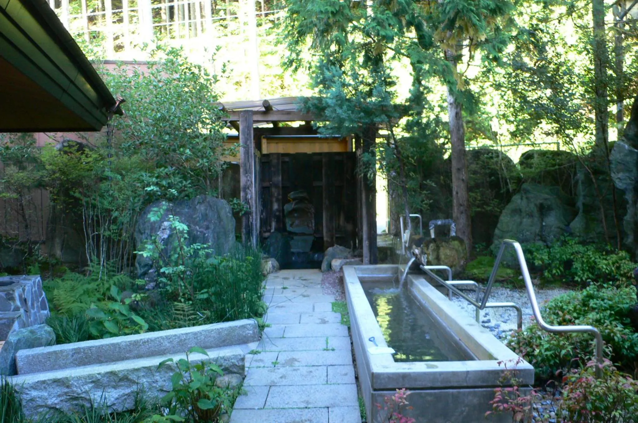 Yuttarino-Sato Inaka