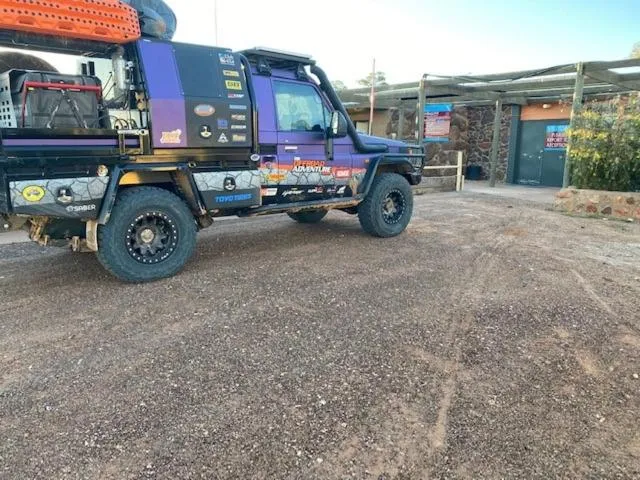 Parking in White Cliffs Underground Motel