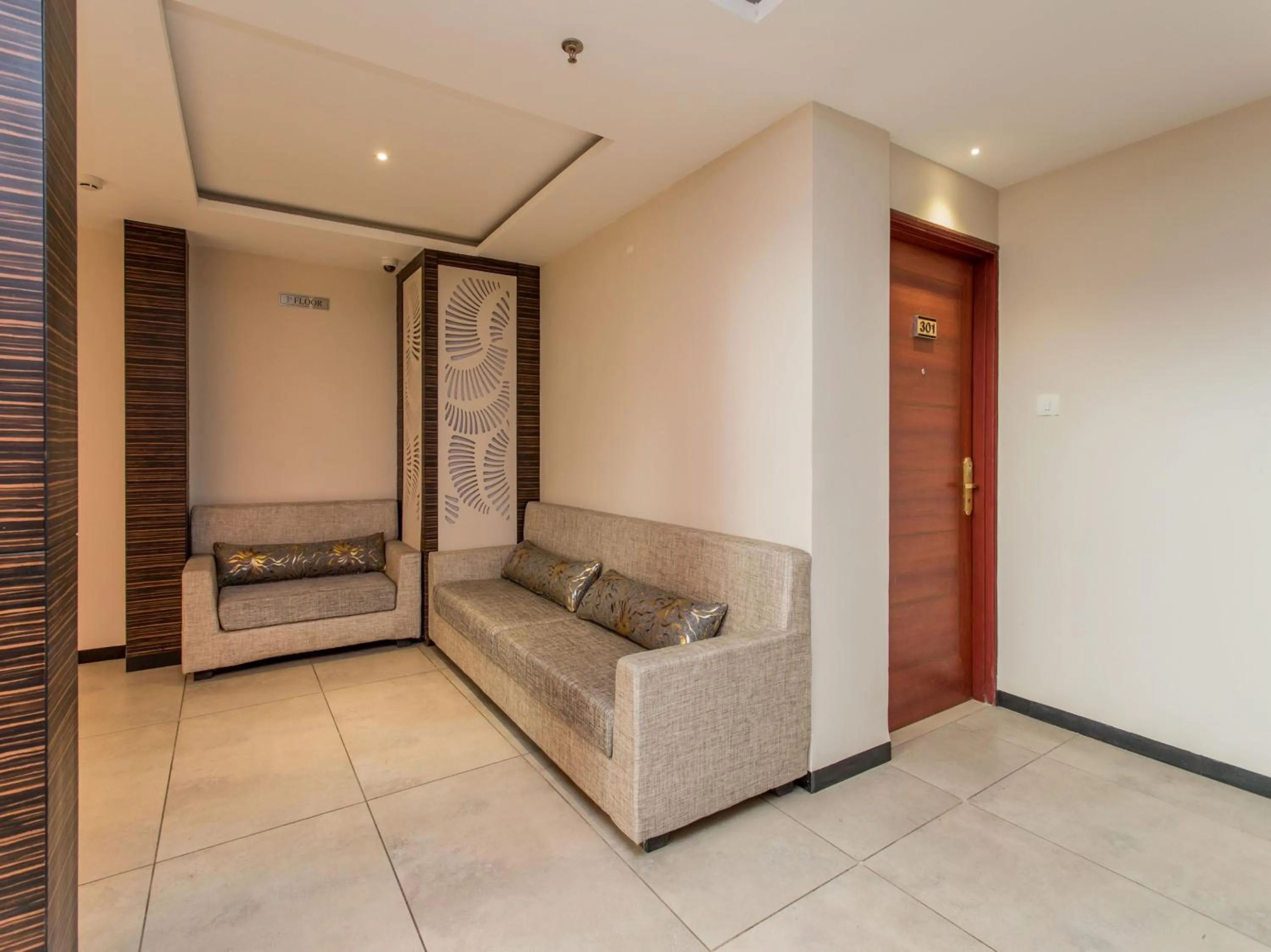 Lobby or reception in Hotel Nandi