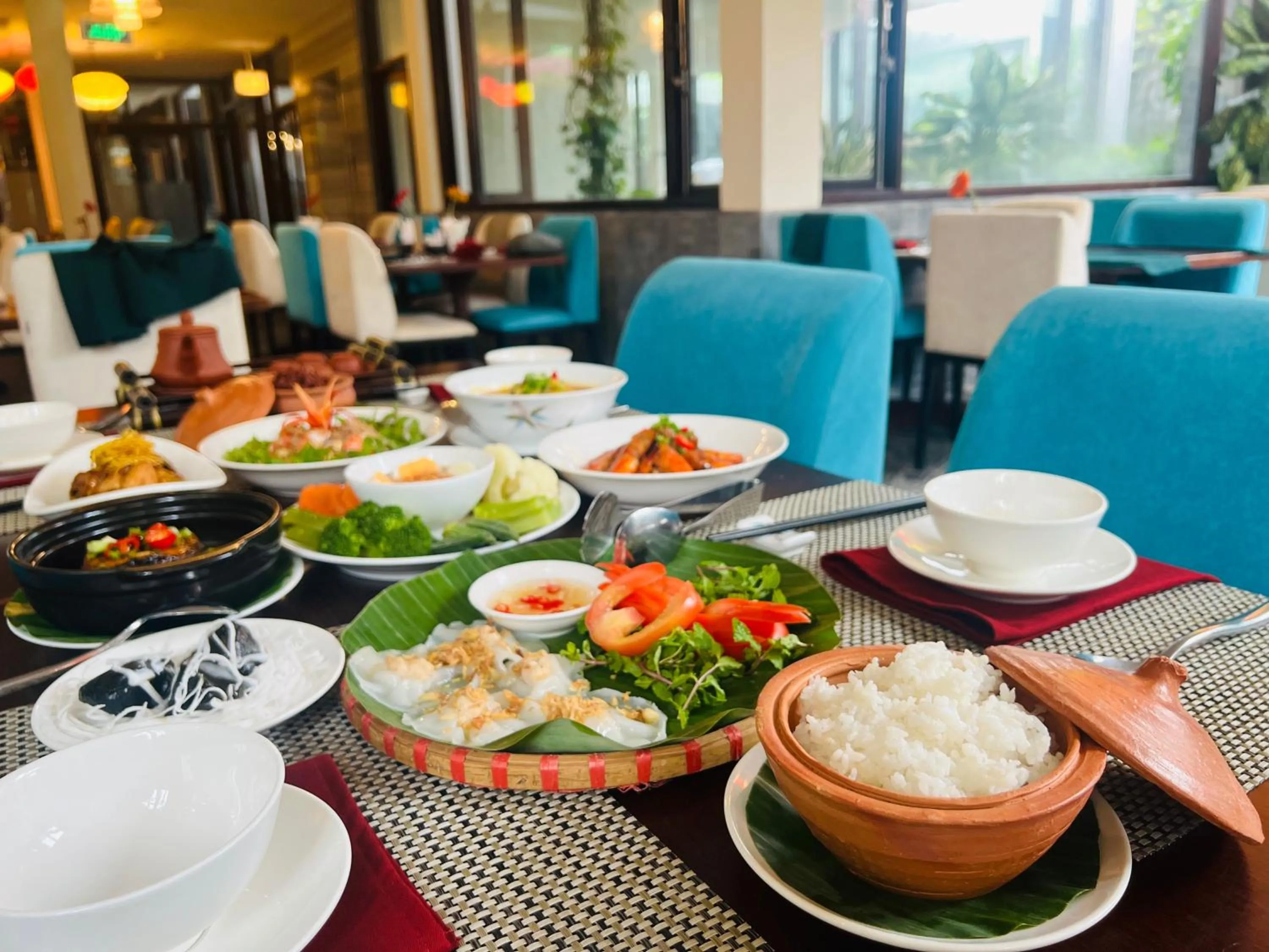 Restaurant/places to eat in Happy Life Memories Hoi An Hotel & Spa
