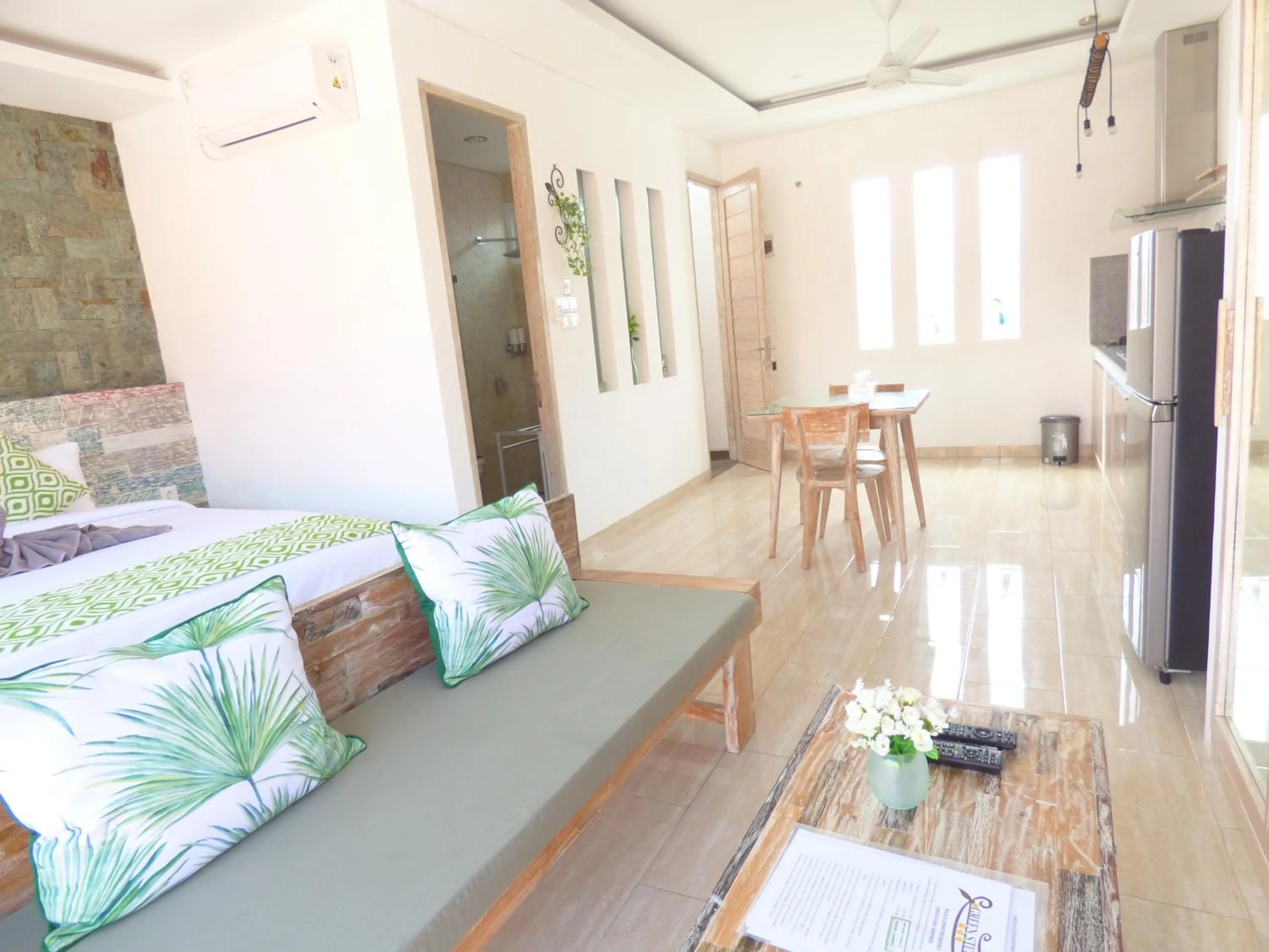 TV and multimedia in Green Studio Apartment Sanur
