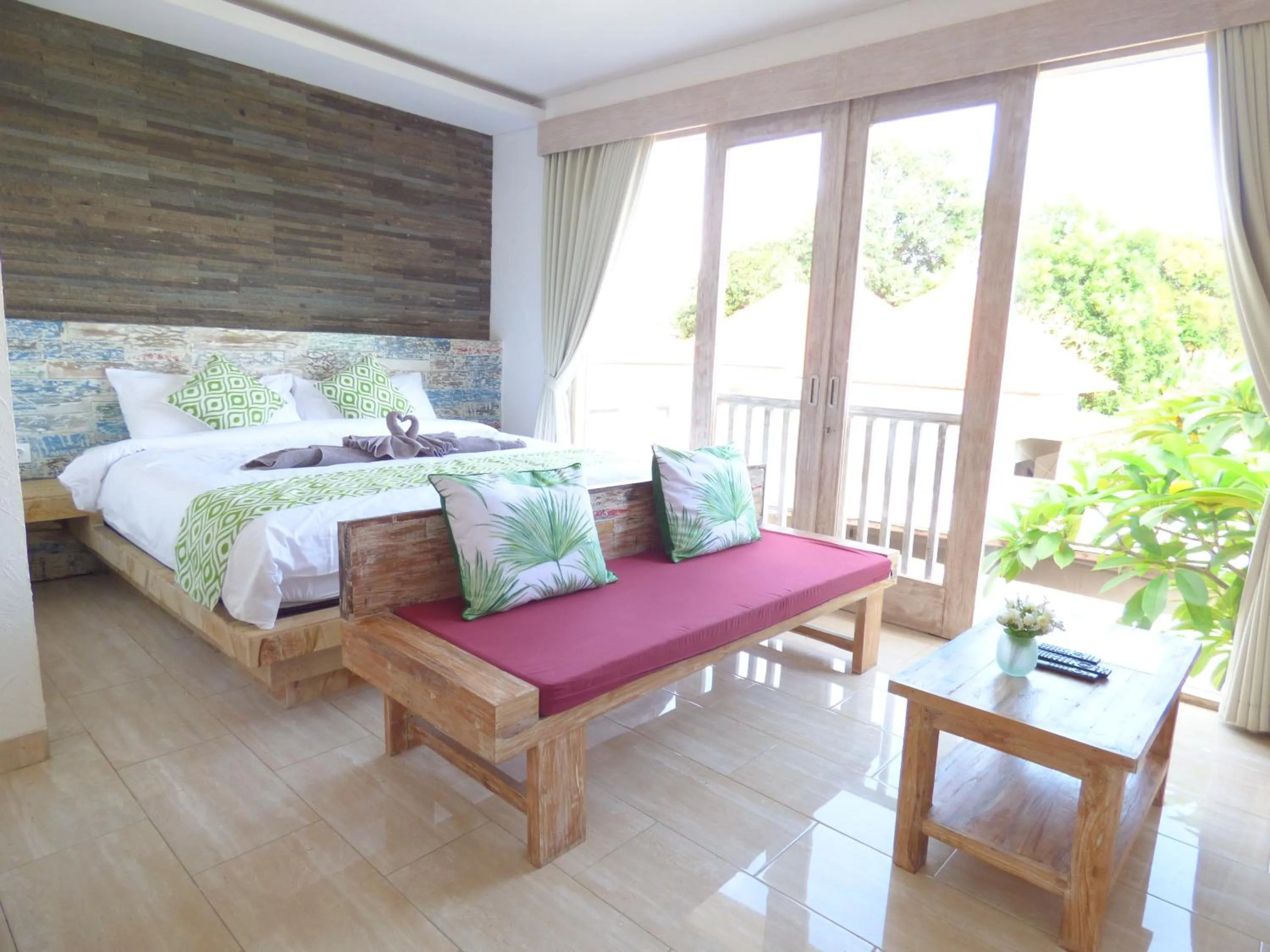 Living room, Bed in Green Studio Apartment Sanur