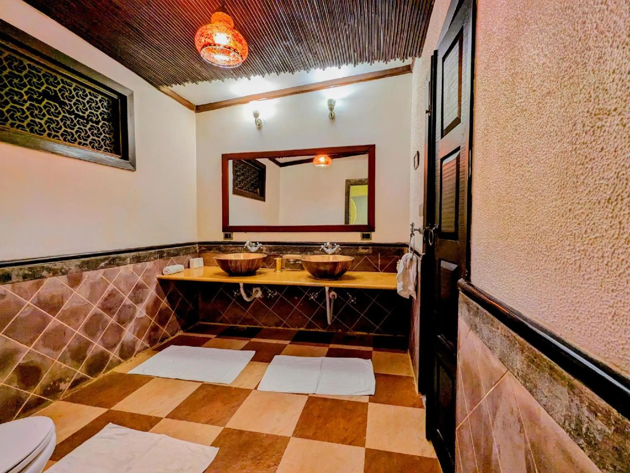 Bathroom in Syna Tiger Resort Bandhavgarh