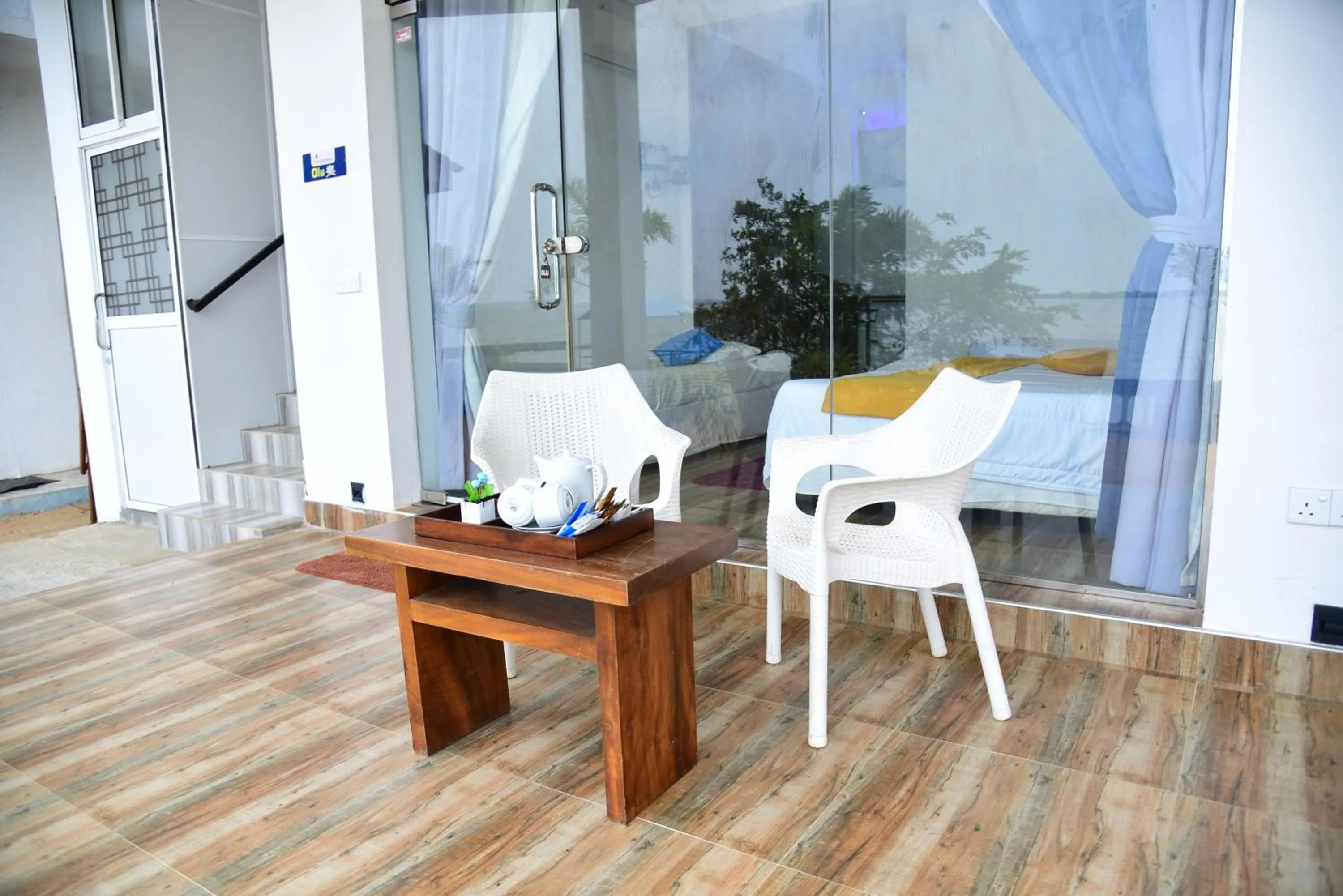 Facade/entrance in Dinuda Lagoon Hotel