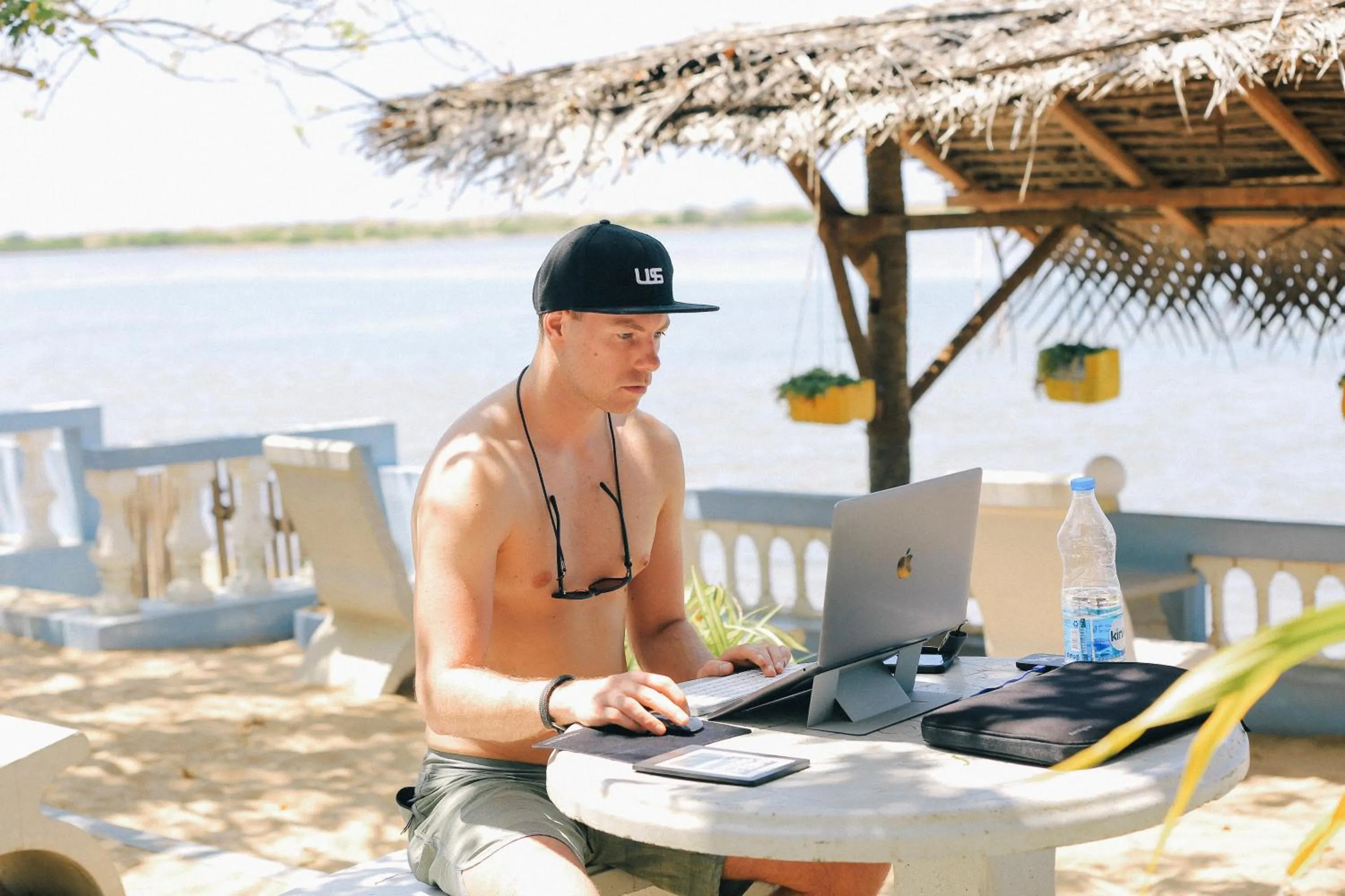 Property building in Dinuda Lagoon Hotel