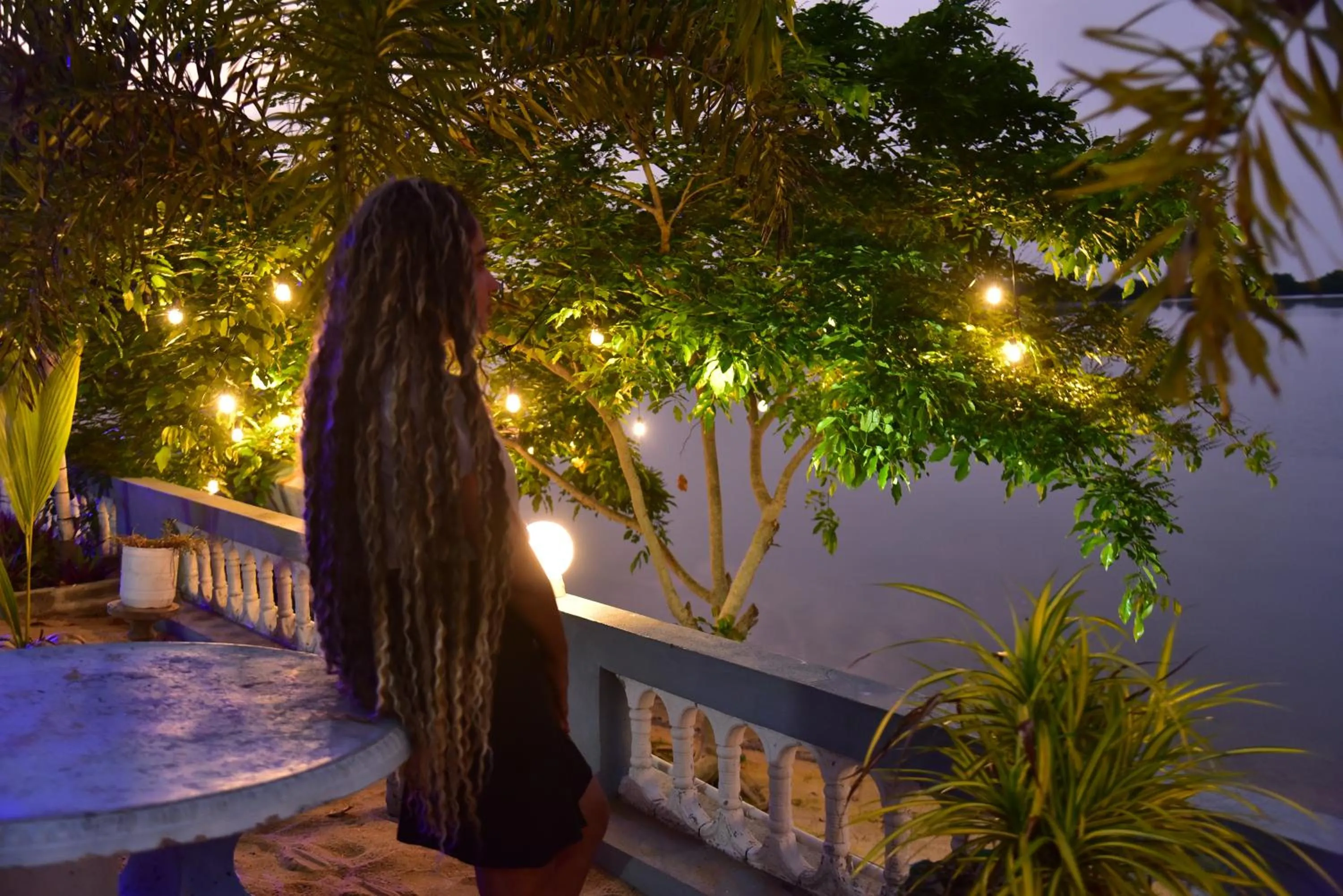 Night in Dinuda Lagoon Hotel