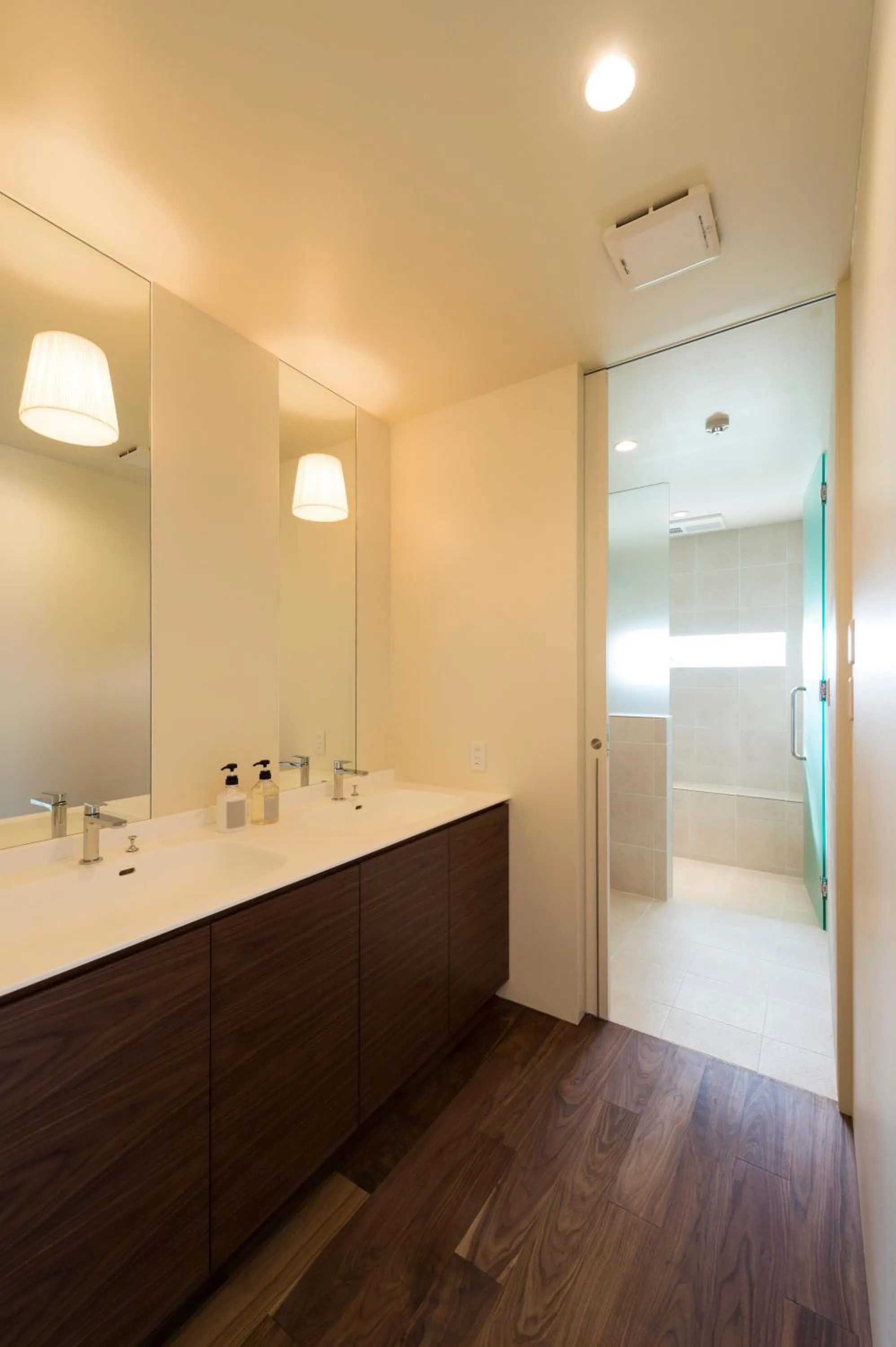 Area and facilities in Guest Villa on the BI-CHI