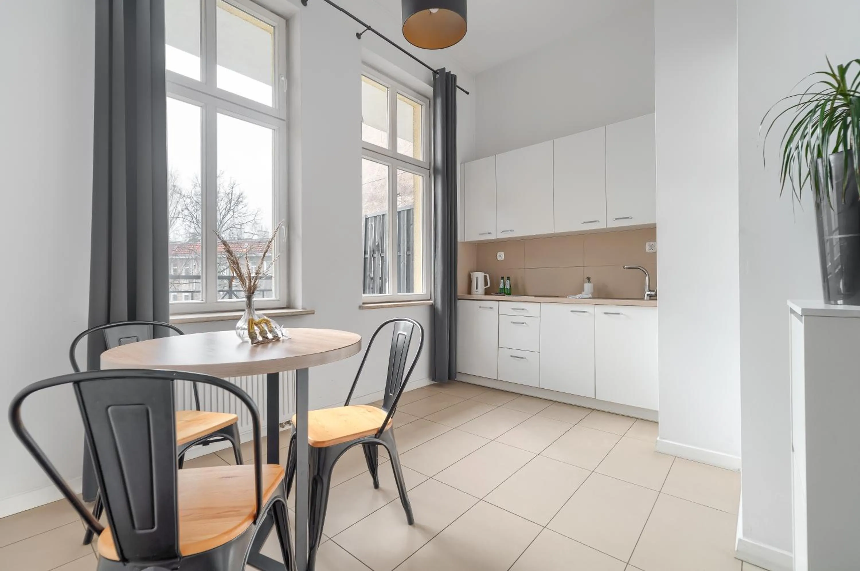 Kitchen or kitchenette in Aparthotel Platinum