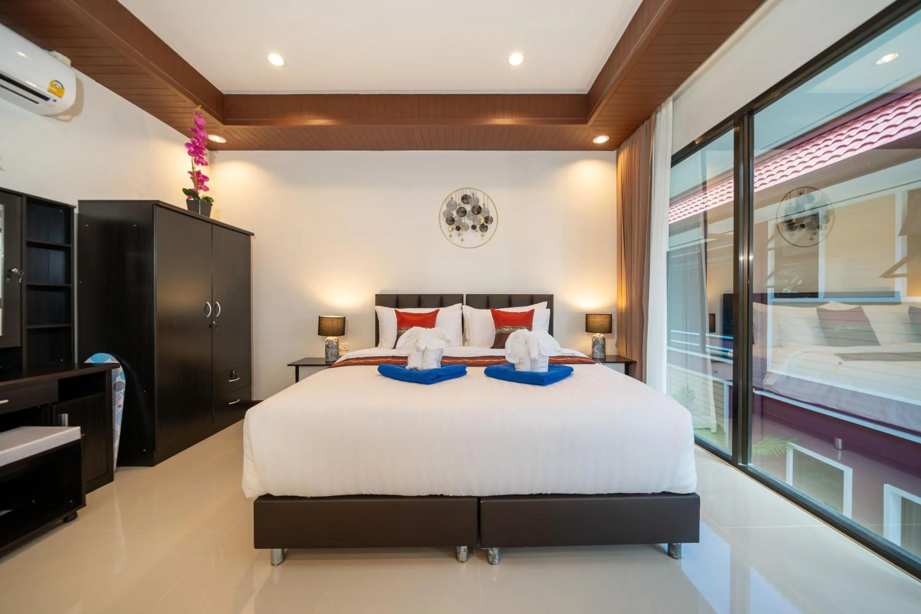 Bed in Boutique Resort Private Pool Villa - SHA Extra Plus