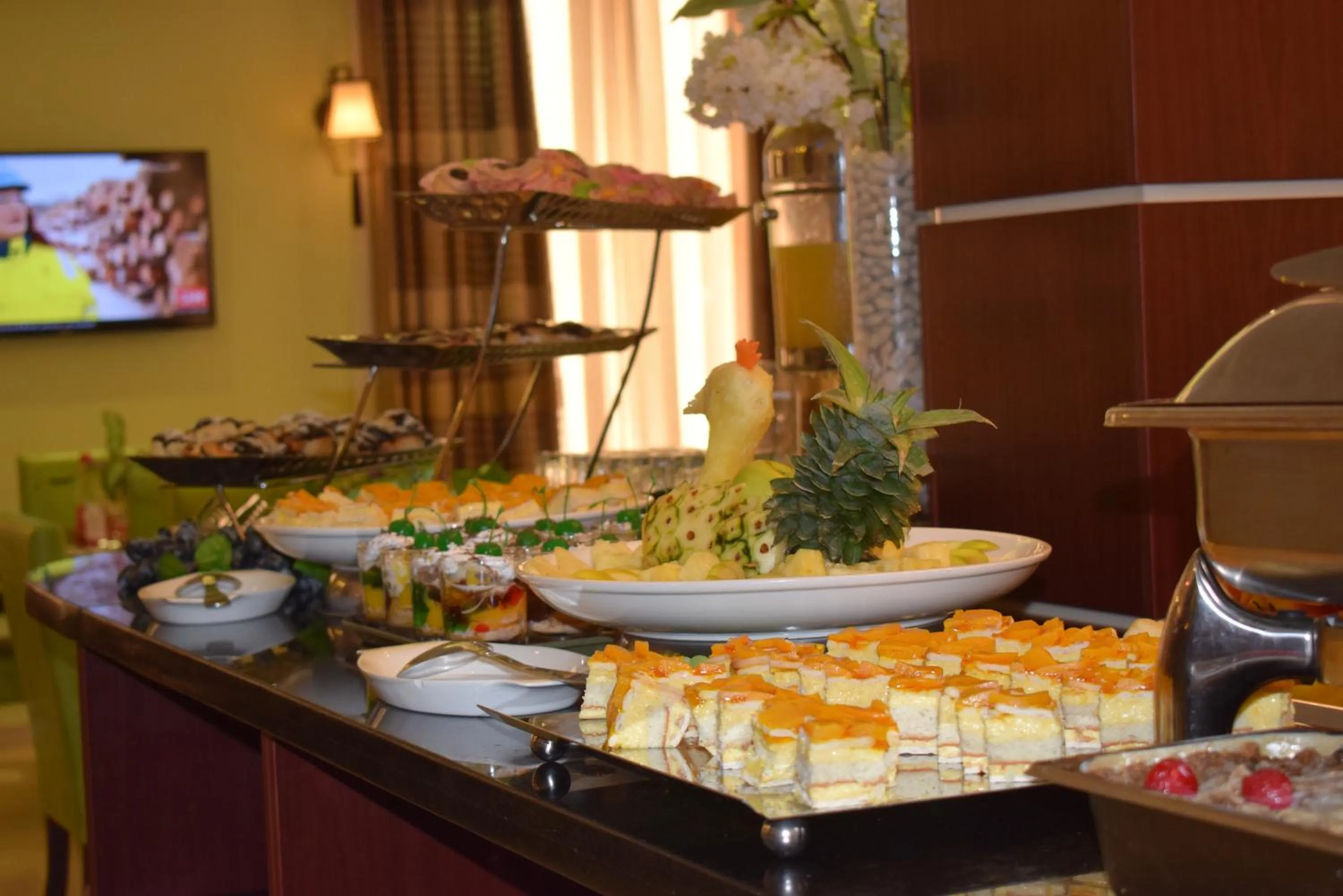 Lunch in Grand Pela Hotel & Suites