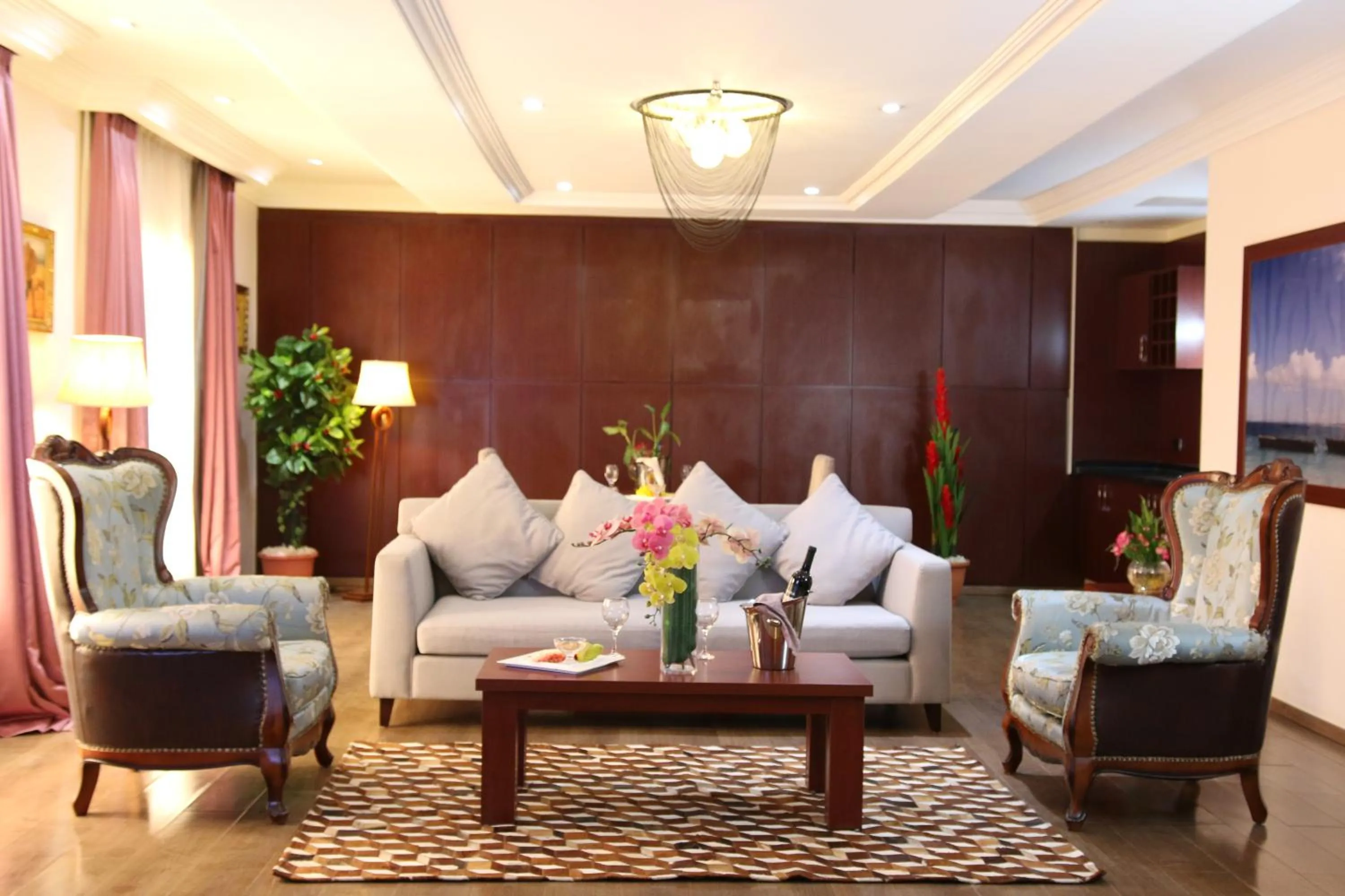 Living room in Grand Pela Hotel & Suites