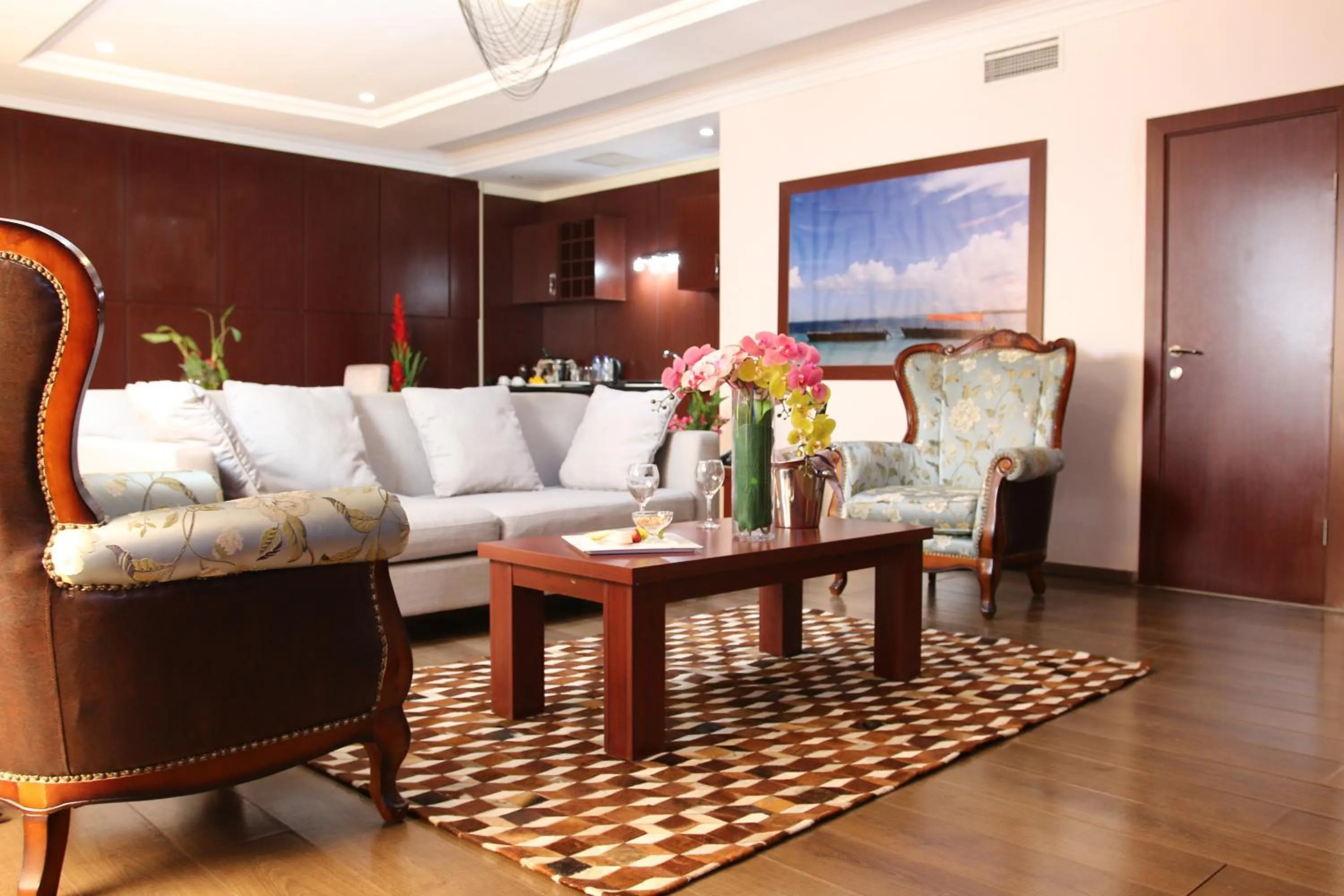 Living room in Grand Pela Hotel & Suites