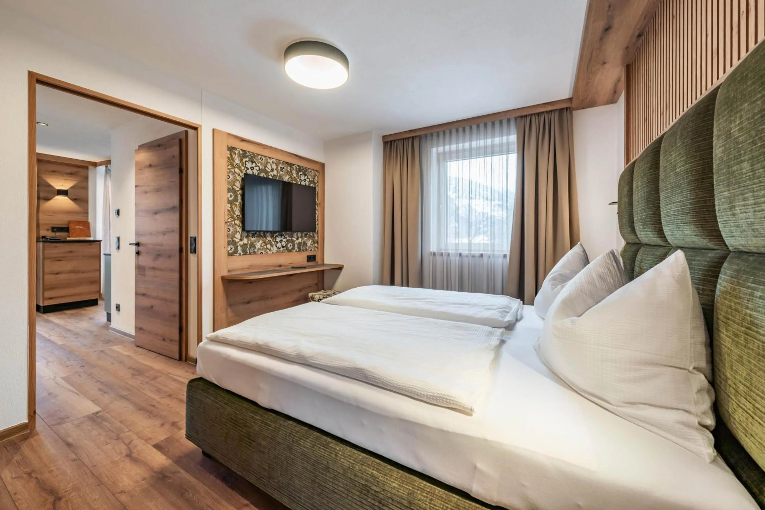 Bed in Montana Apartments