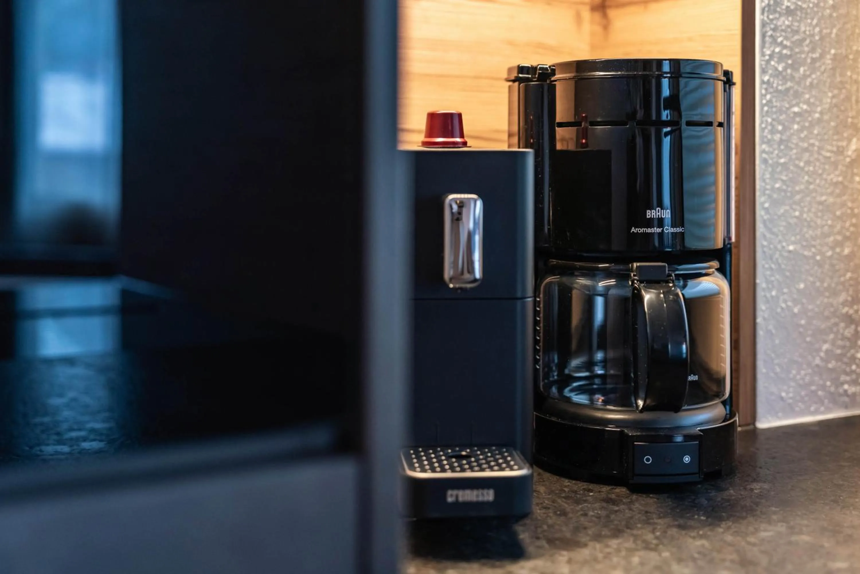 Coffee/tea facilities in Montana Apartments