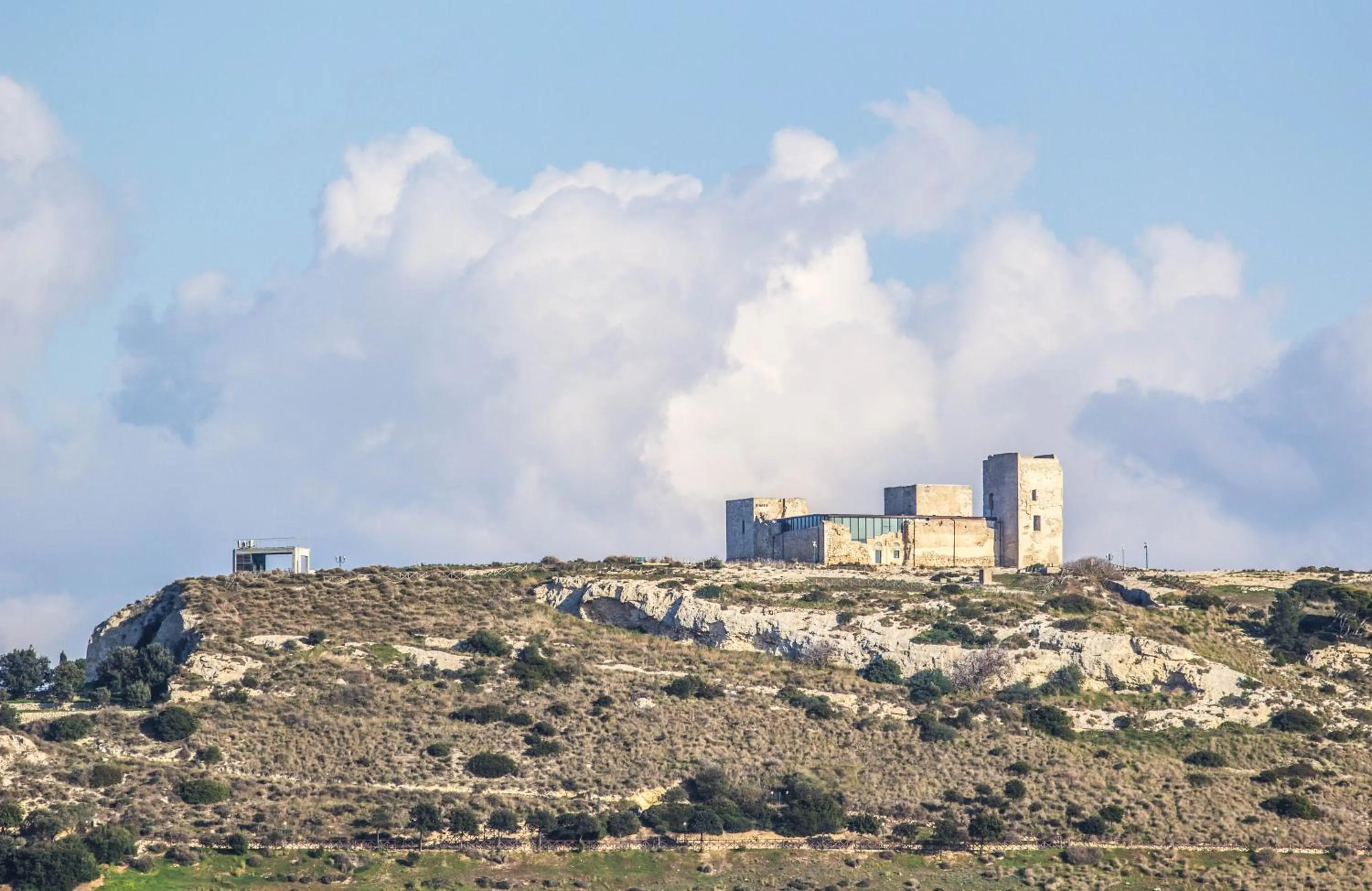 Property building in Spacebility Airport - self check-in