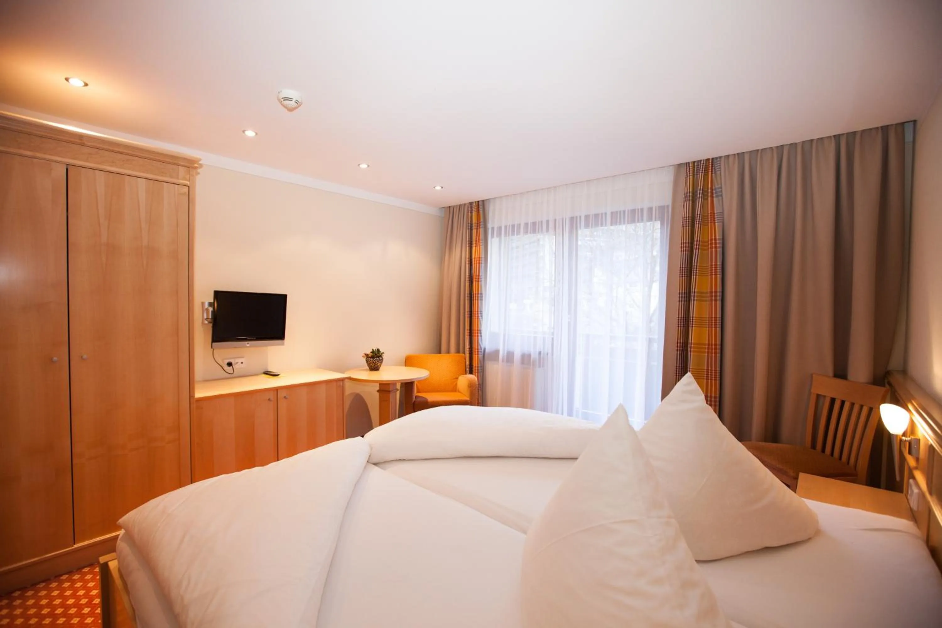 Photo of the whole room, Bed in Piz Arina