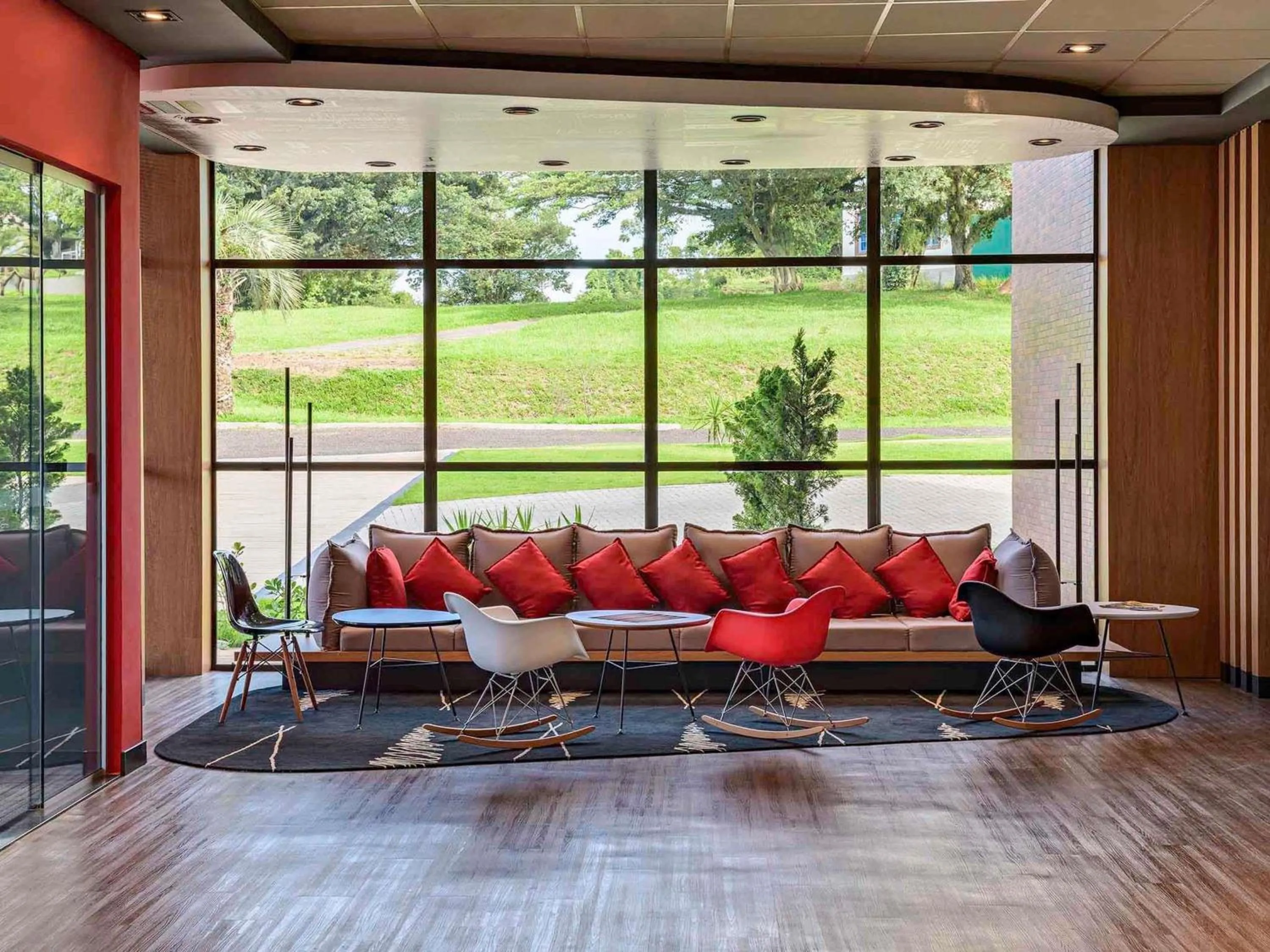 Other in ibis Guaiba