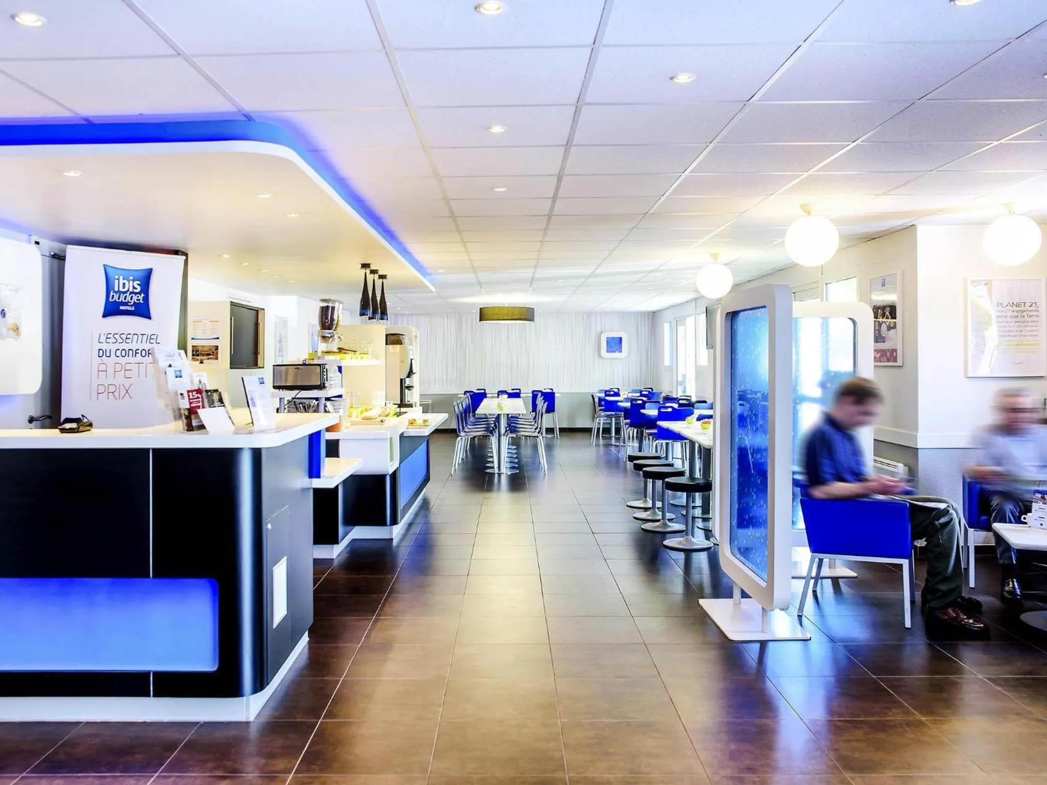 Property building in ibis budget Valenciennes Petite-Forêt