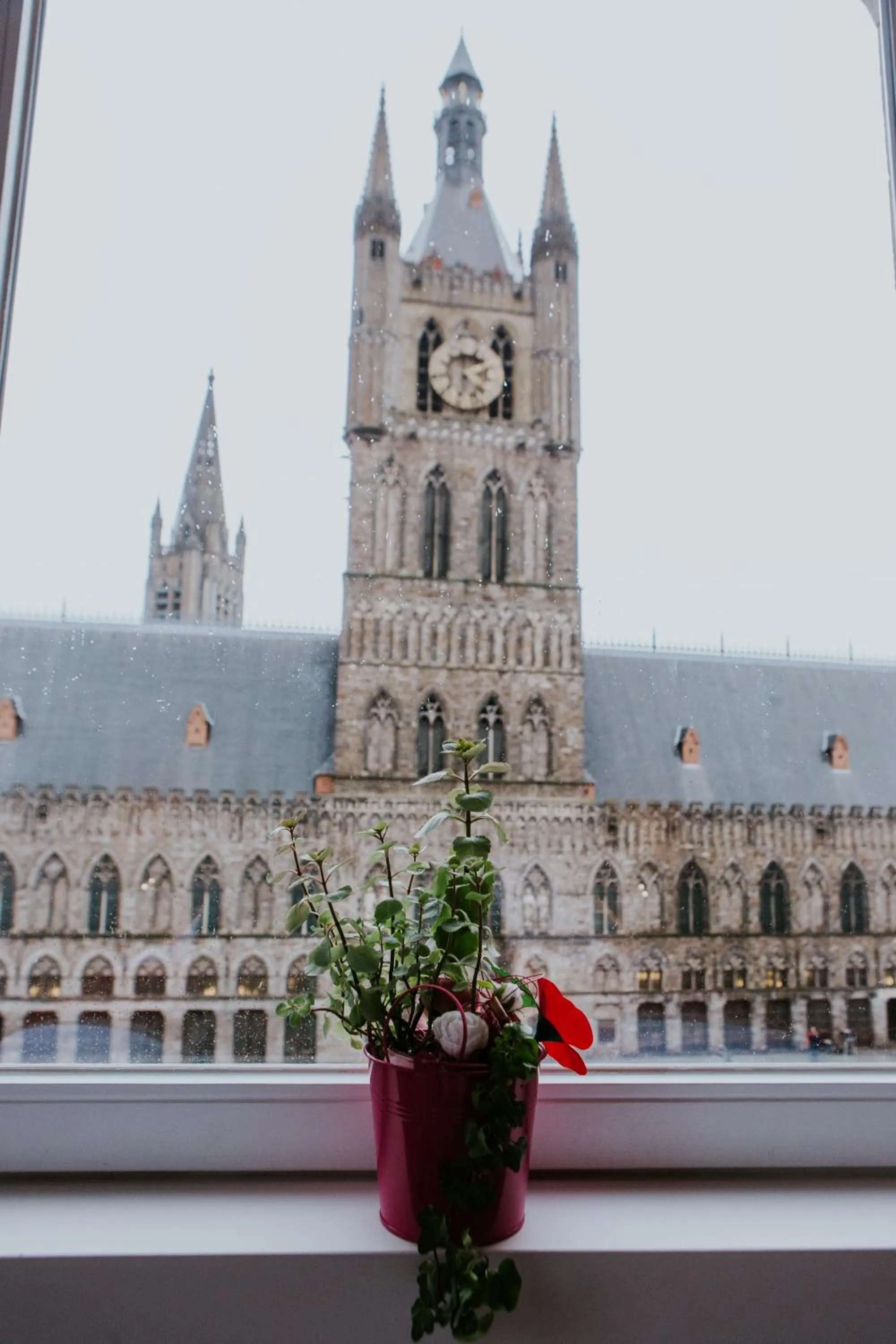 Nearby landmark in Hotel New Regina