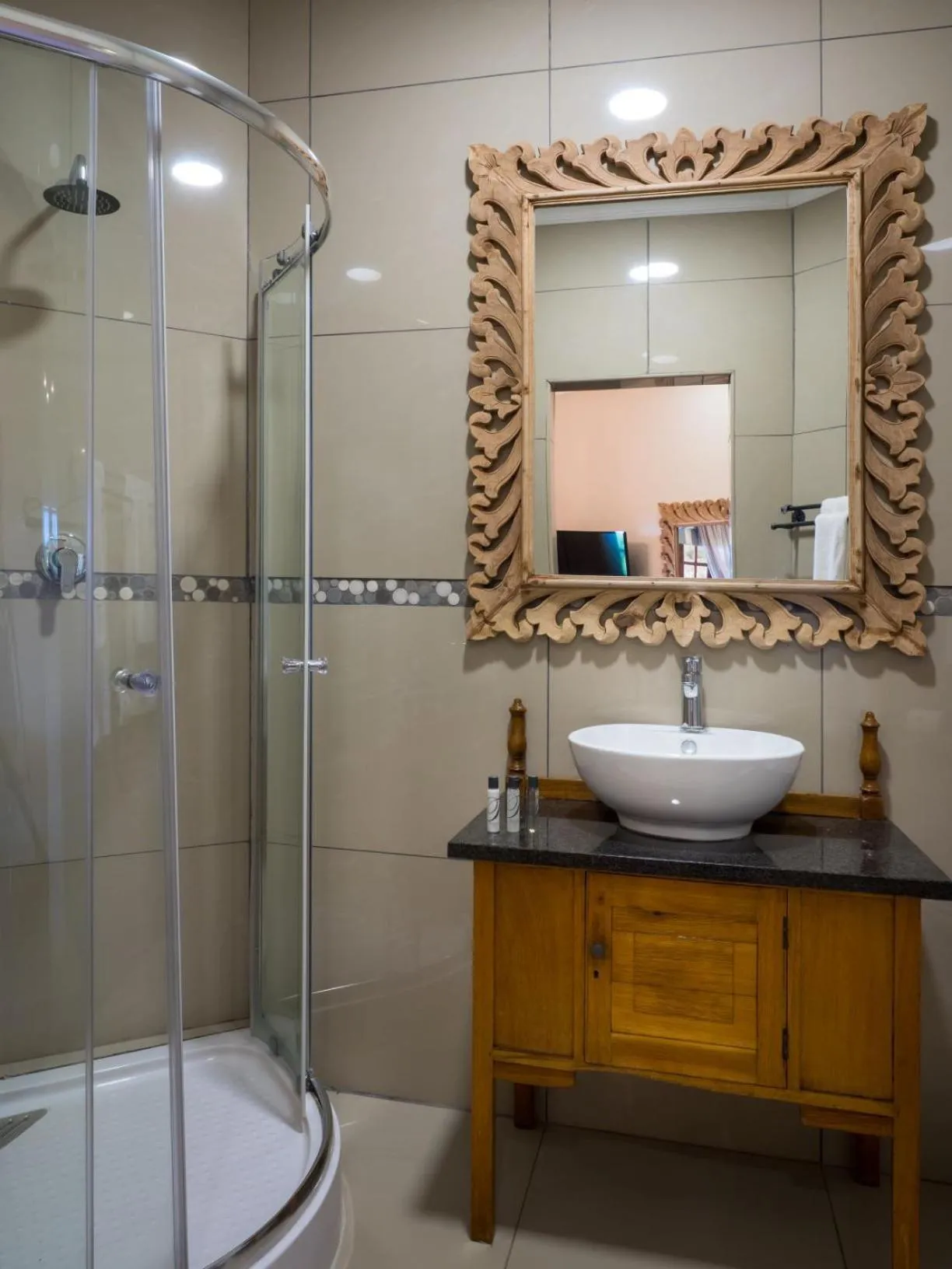 Bathroom in Fouriesburg Country Inn