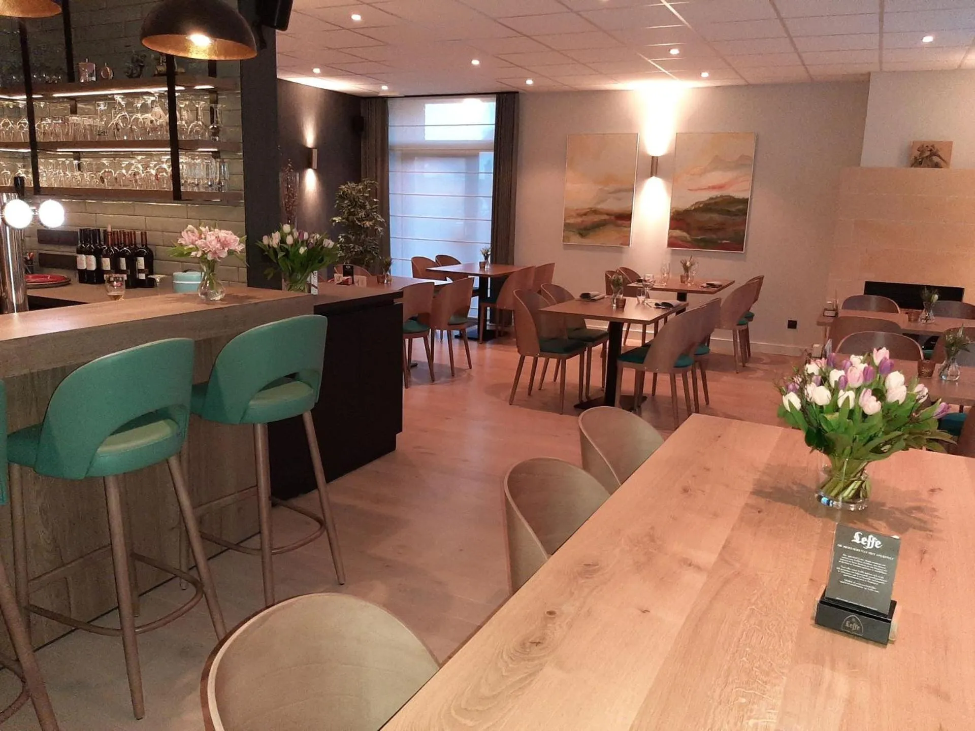 Restaurant/places to eat in Hotel Limburgia