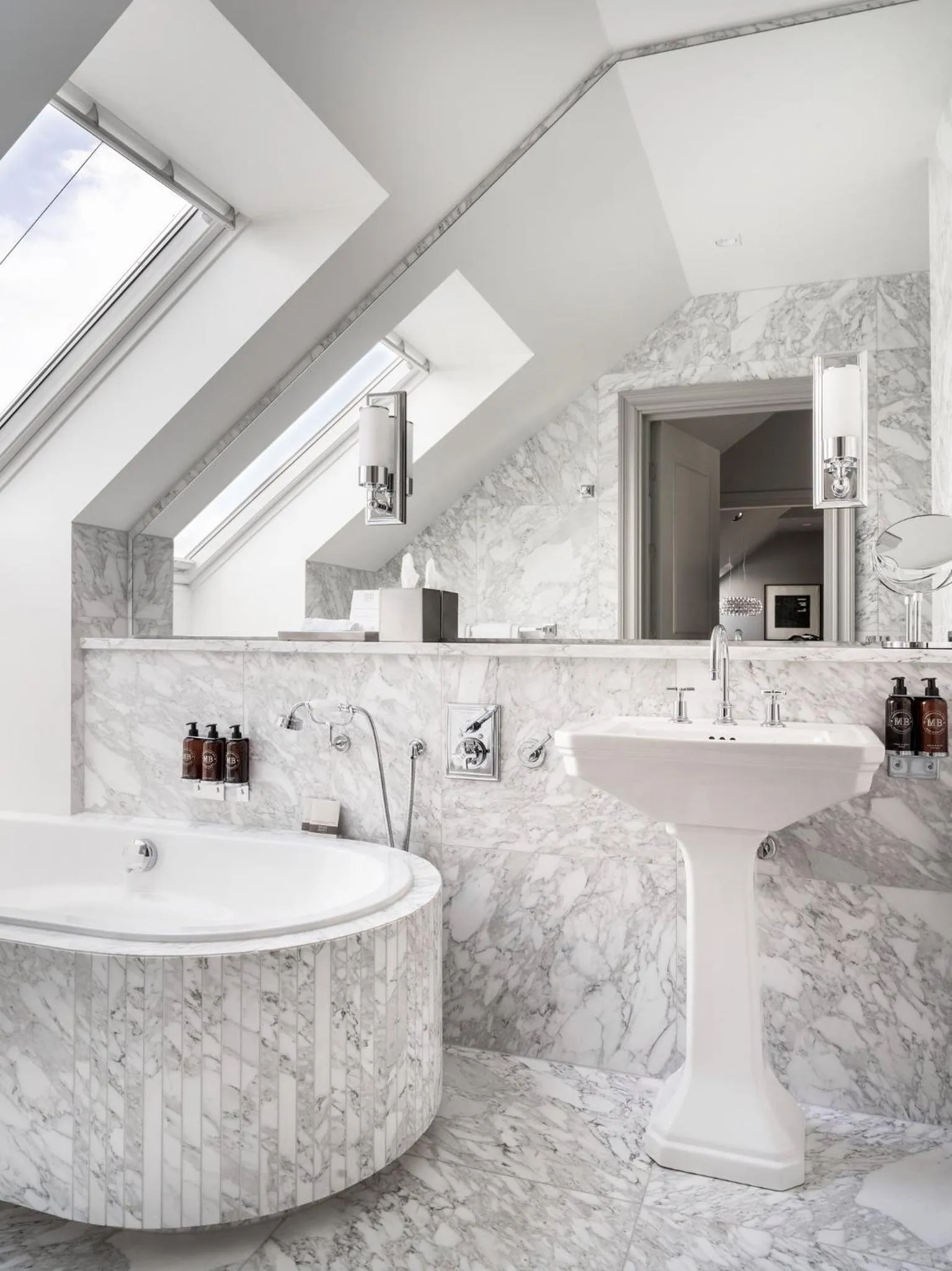 Bathroom in Sand Hotel by Keahotels