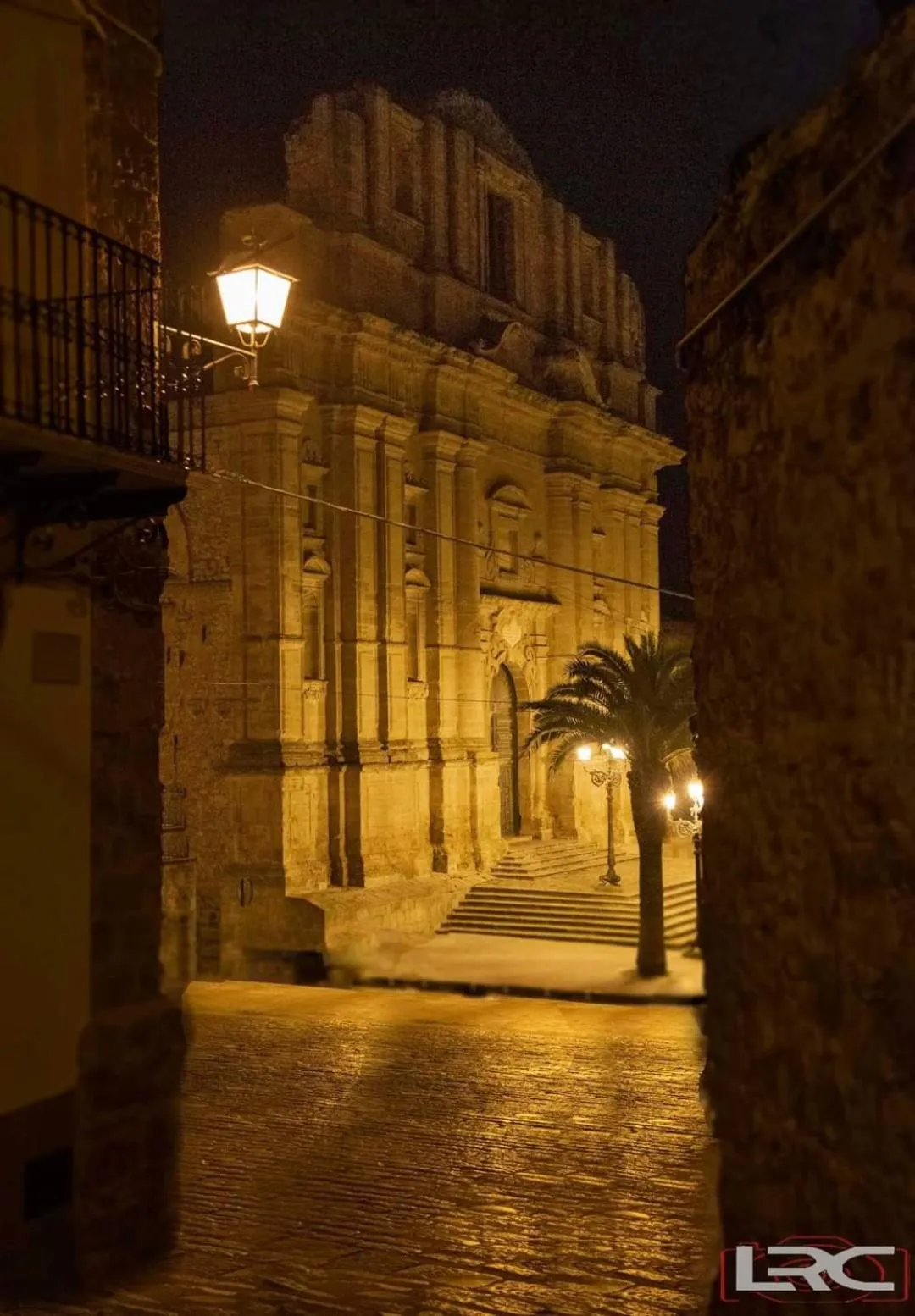 Nearby landmark in Alessi Suites & Studio