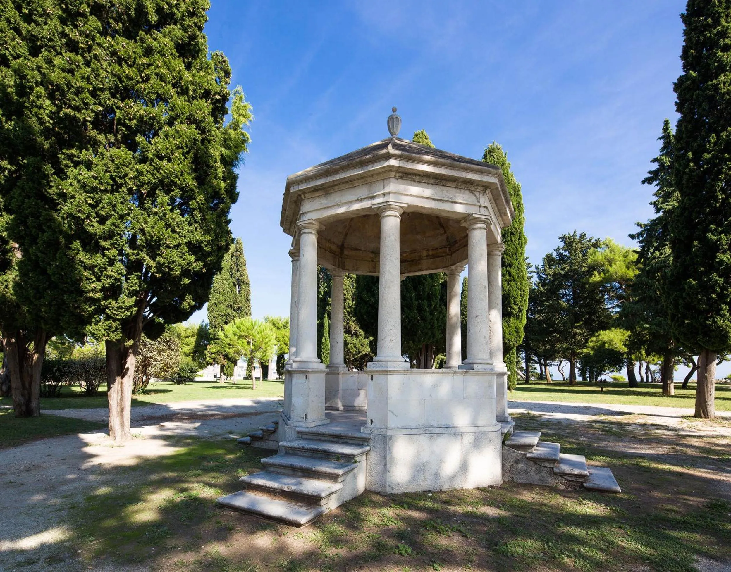 Off site in VIP Rooms