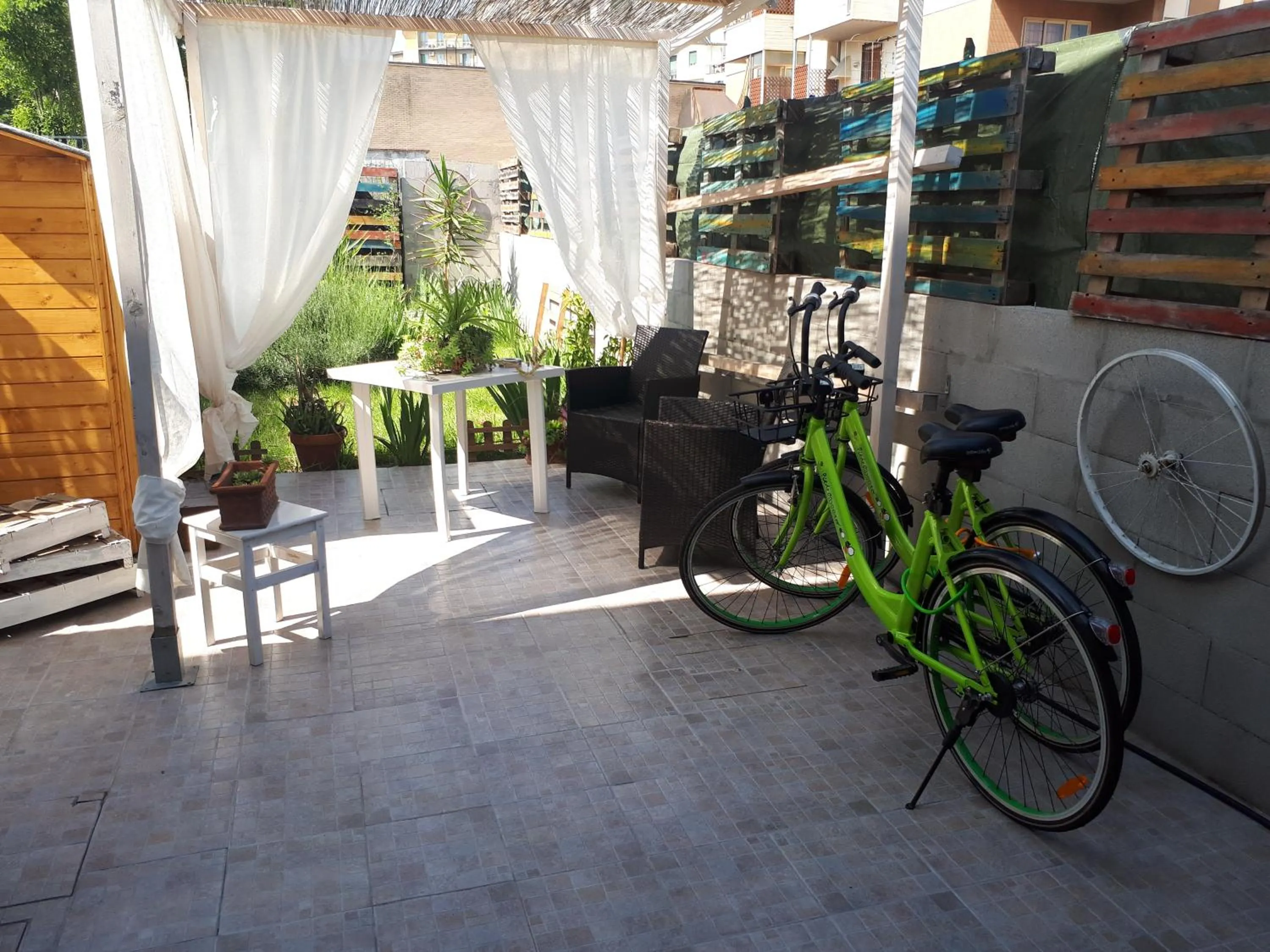 Garden in B & B Eliana