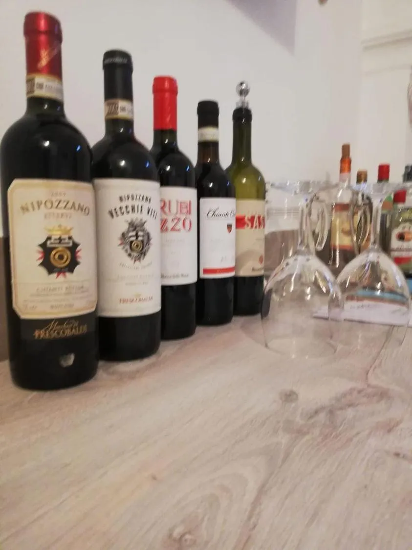 Restaurant/places to eat in B & B Eliana