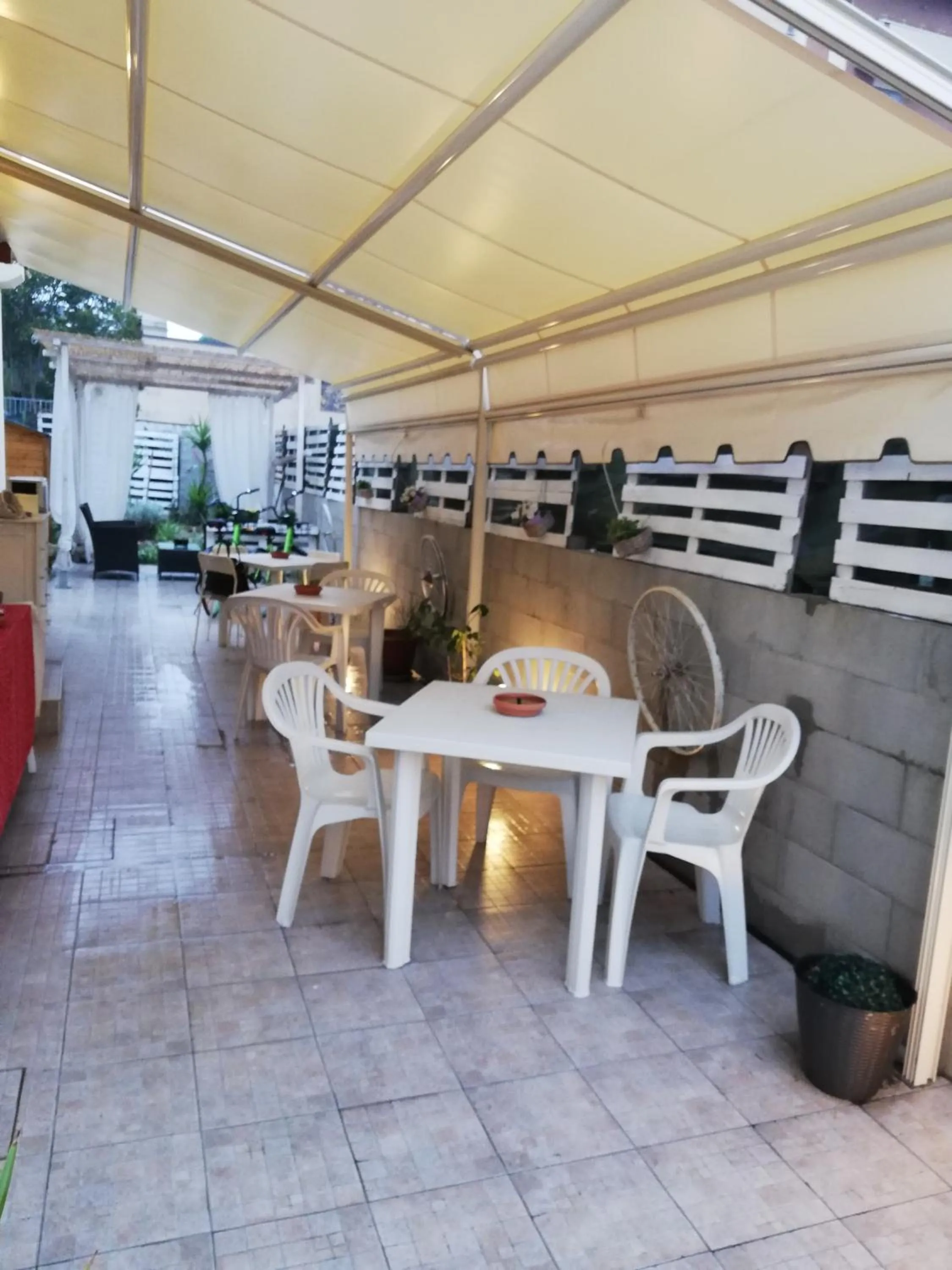 Garden view in B & B Eliana