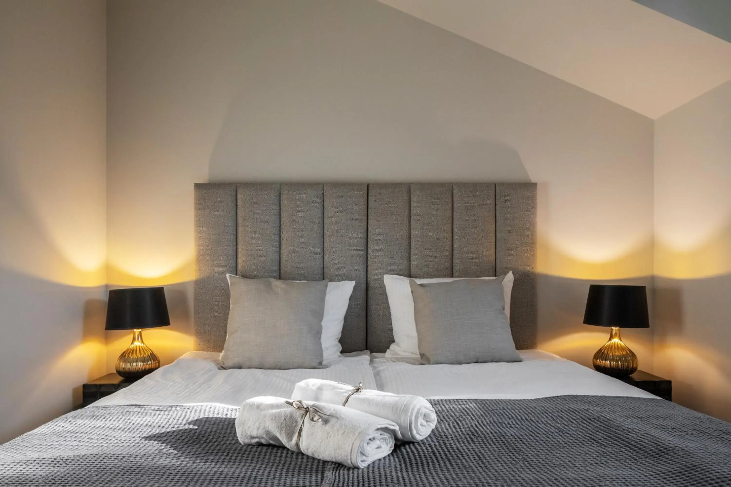 Quadruple Room in Rezydencja na Wzgórzu w zielonym sercu Łodzi przy Parku Krajobrazowym Ruda Willowa Quadruple Room in Rezydencja na Wzgórzu w zielonym sercu Łodzi przy Parku Krajobrazowym Ruda Willowa