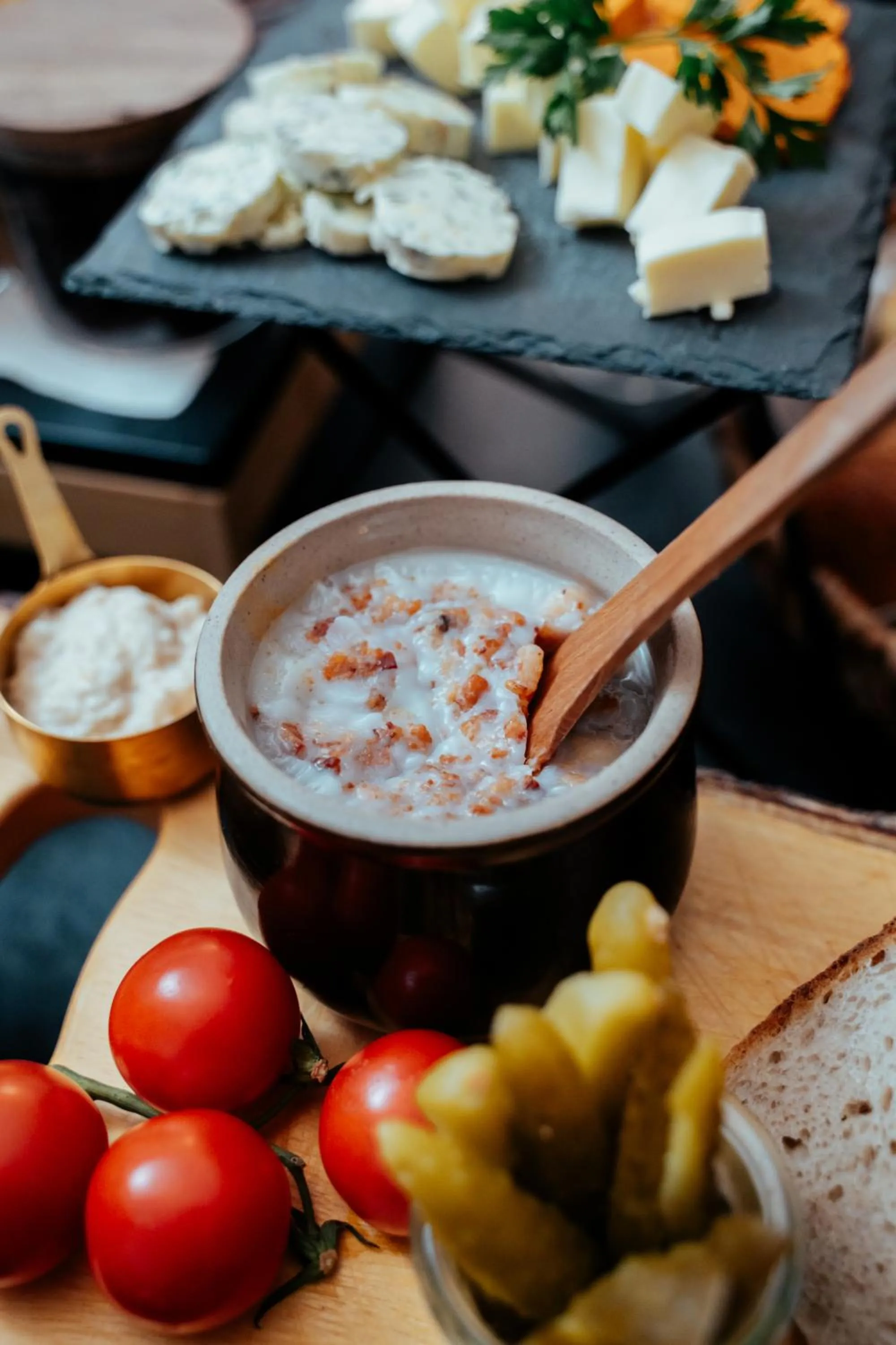 Breakfast in Rezydencja na Wzgórzu w zielonym sercu Łodzi przy Parku Krajobrazowym Ruda Wiilowa