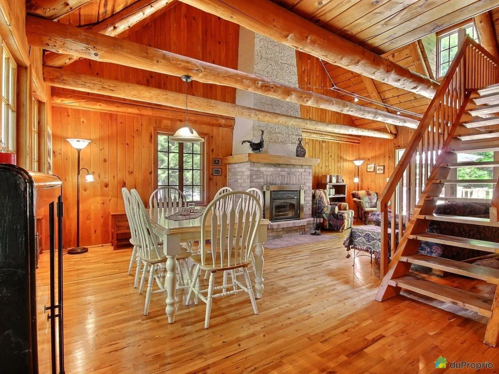 Living room in Aux Retrouvailles spa à l'année