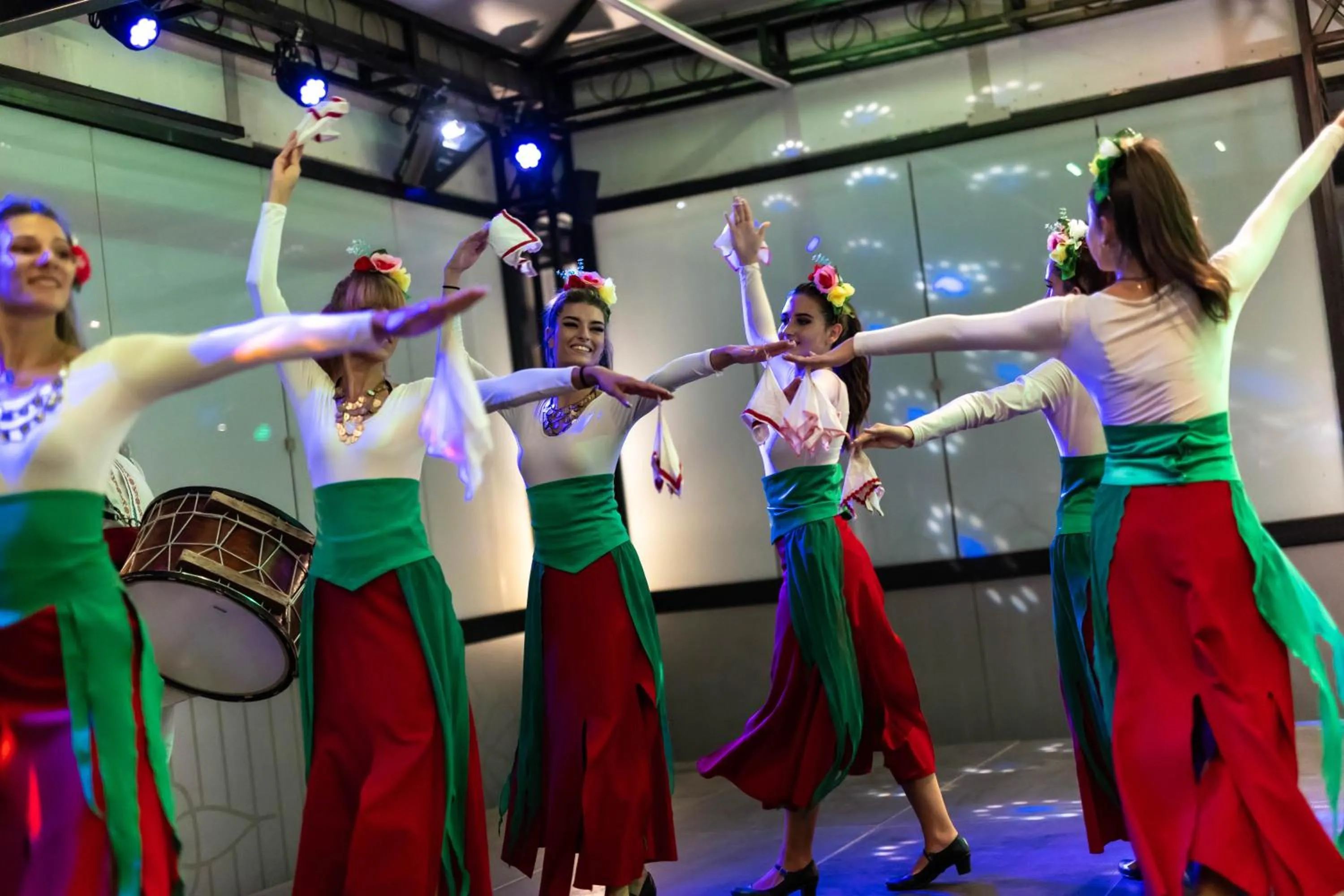 Entertainment in Rome Palace Deluxe - All Inclusive Premium